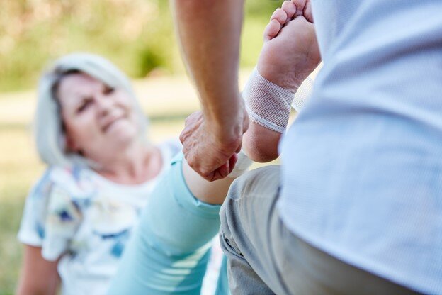 When to Seek Total Ankle Replacement Surgery