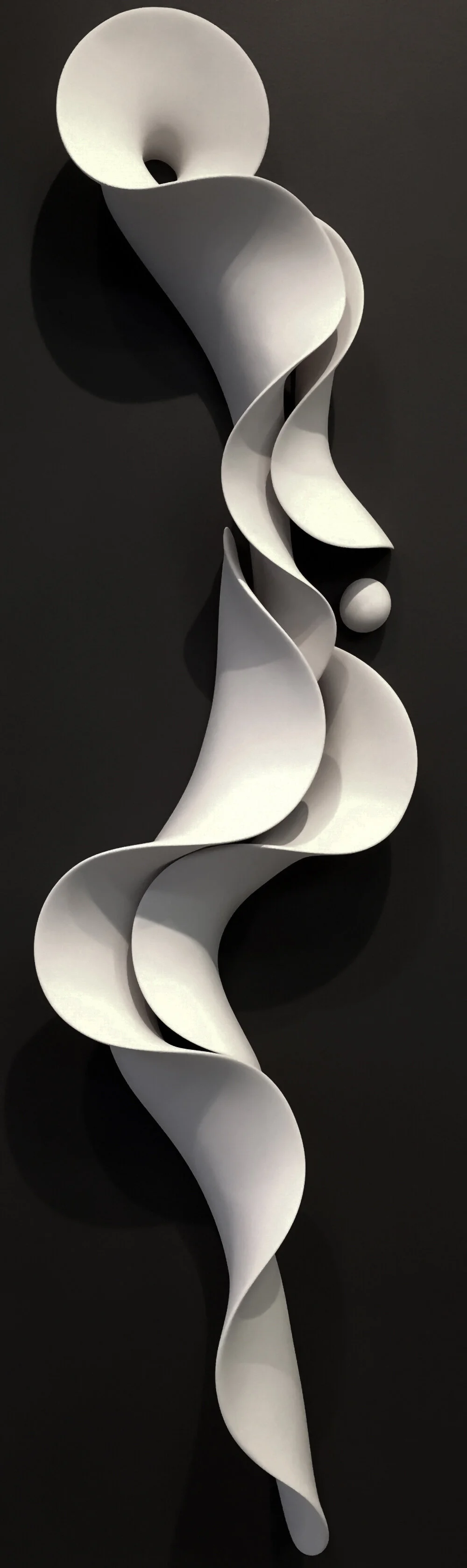 Desire to roll, ceramic sculpture