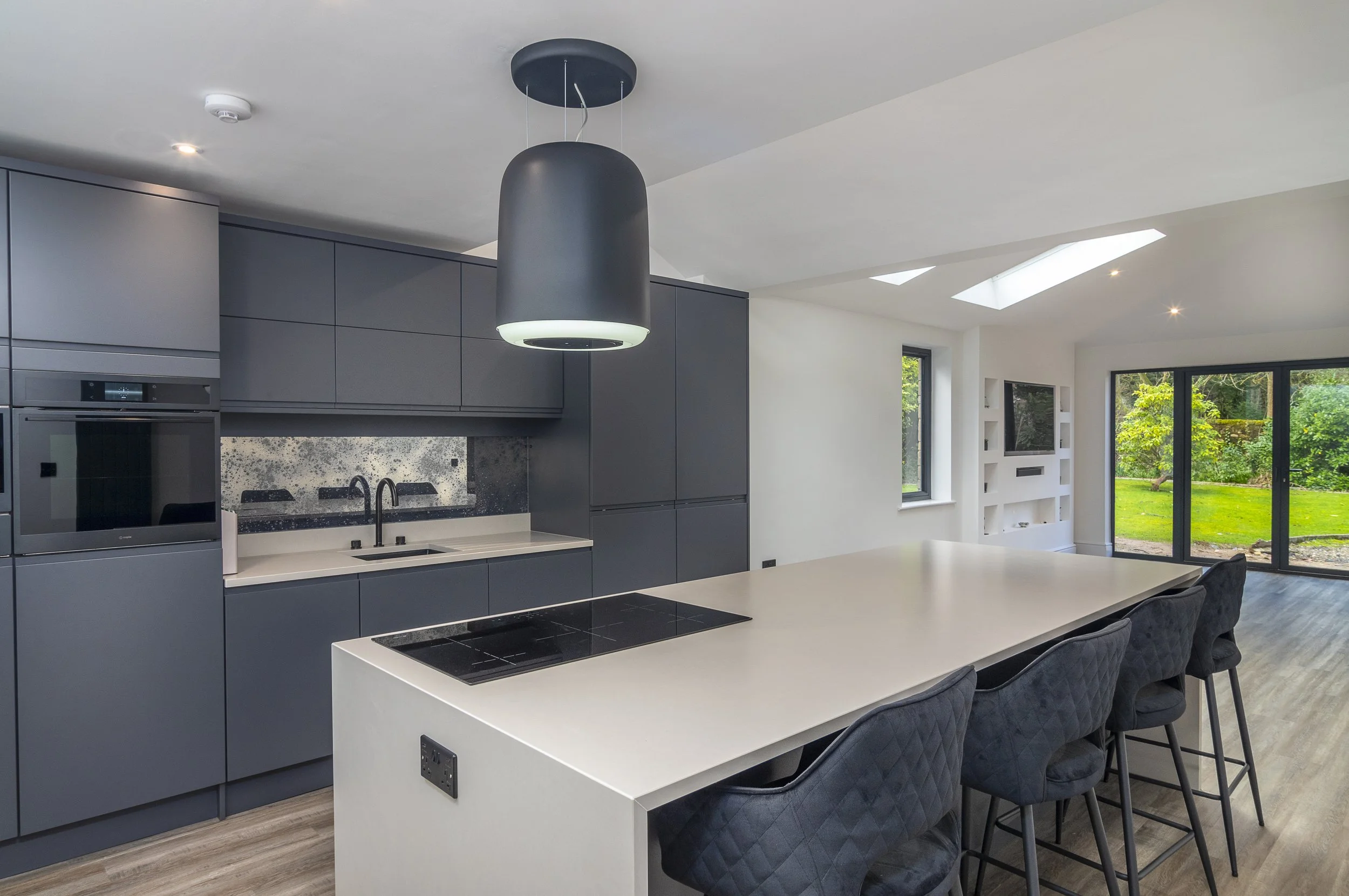 10- Lenzie-Victorian-Villa.jpg