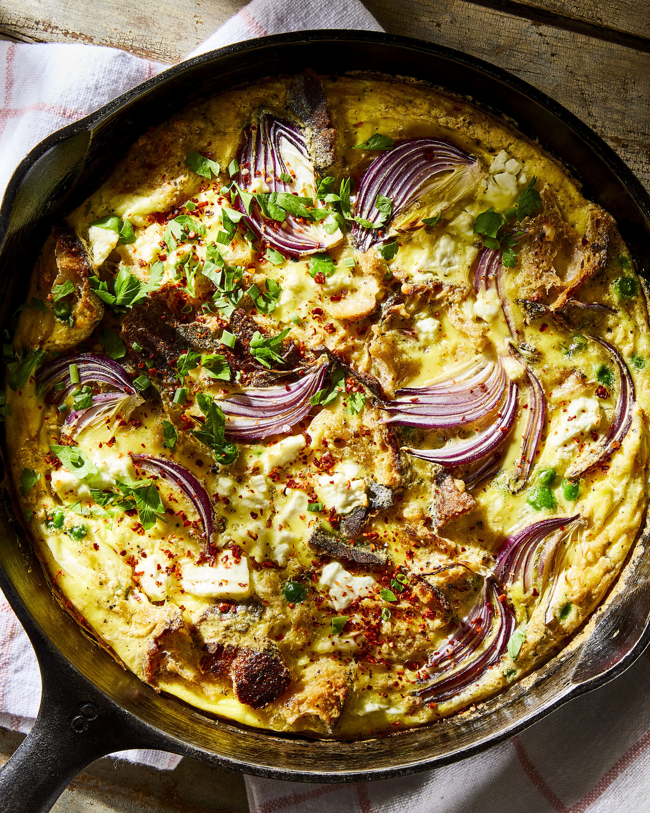 2021-0422_toast-frittata-with-peas-final_4x5_julia-gartland_079.jpg