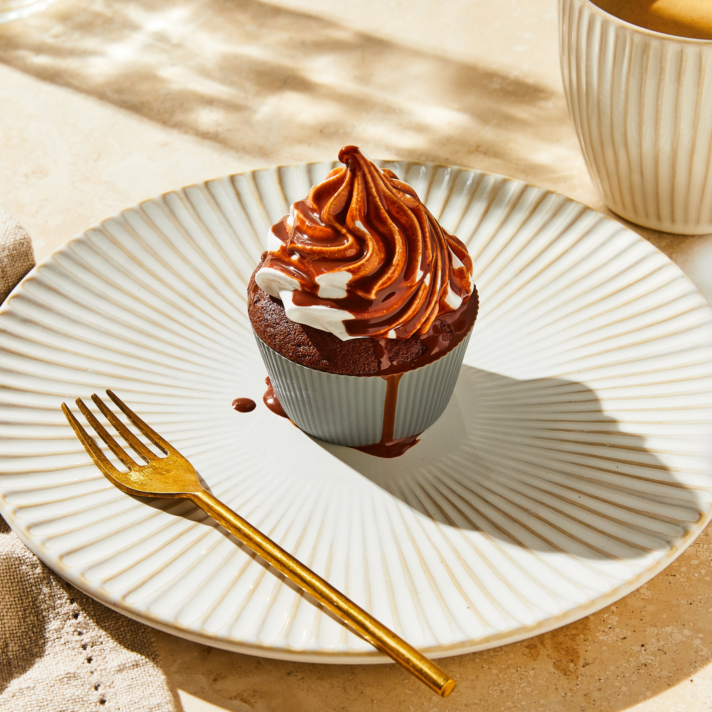 2021-1013_five-two_baking-expansion_baking-cups_single-cup_1x1_julia-gartland_348.jpg