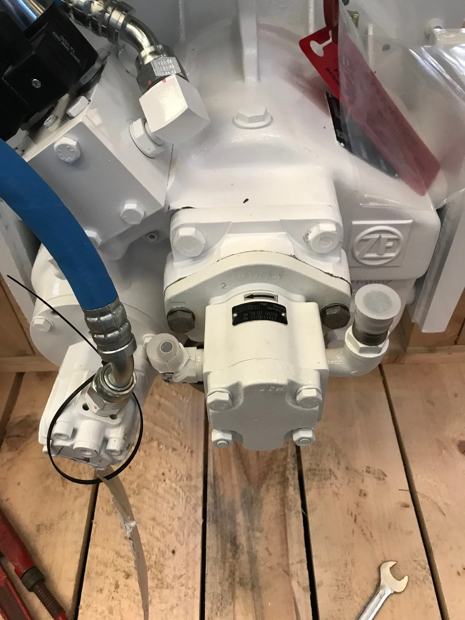 Steering Oil pump.jpg