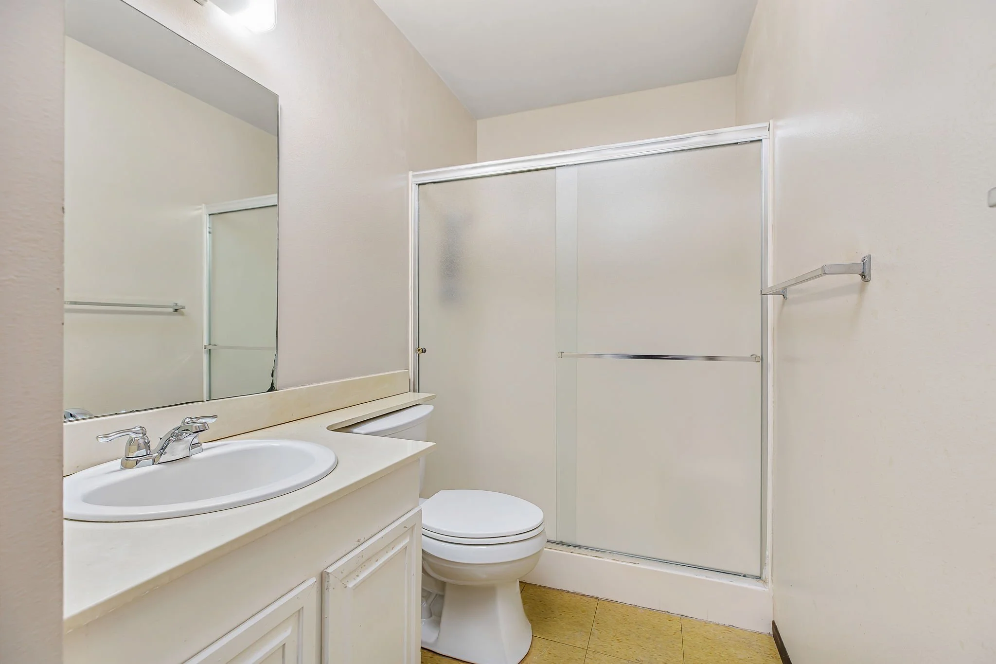 25-web-or-mls-Avenida Del Gato 025.jpg