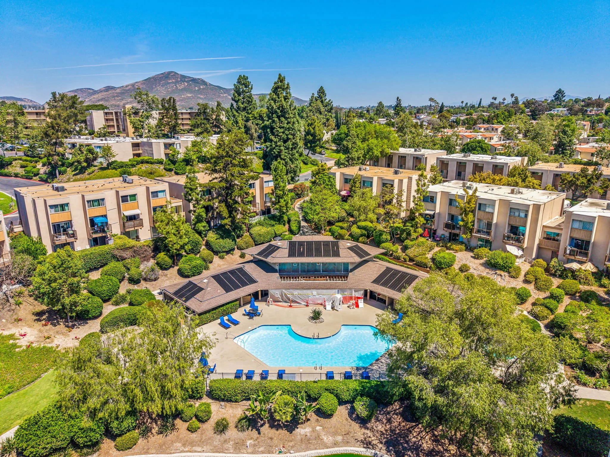 23-web-or-mls-Baltimore Dr 031.jpeg