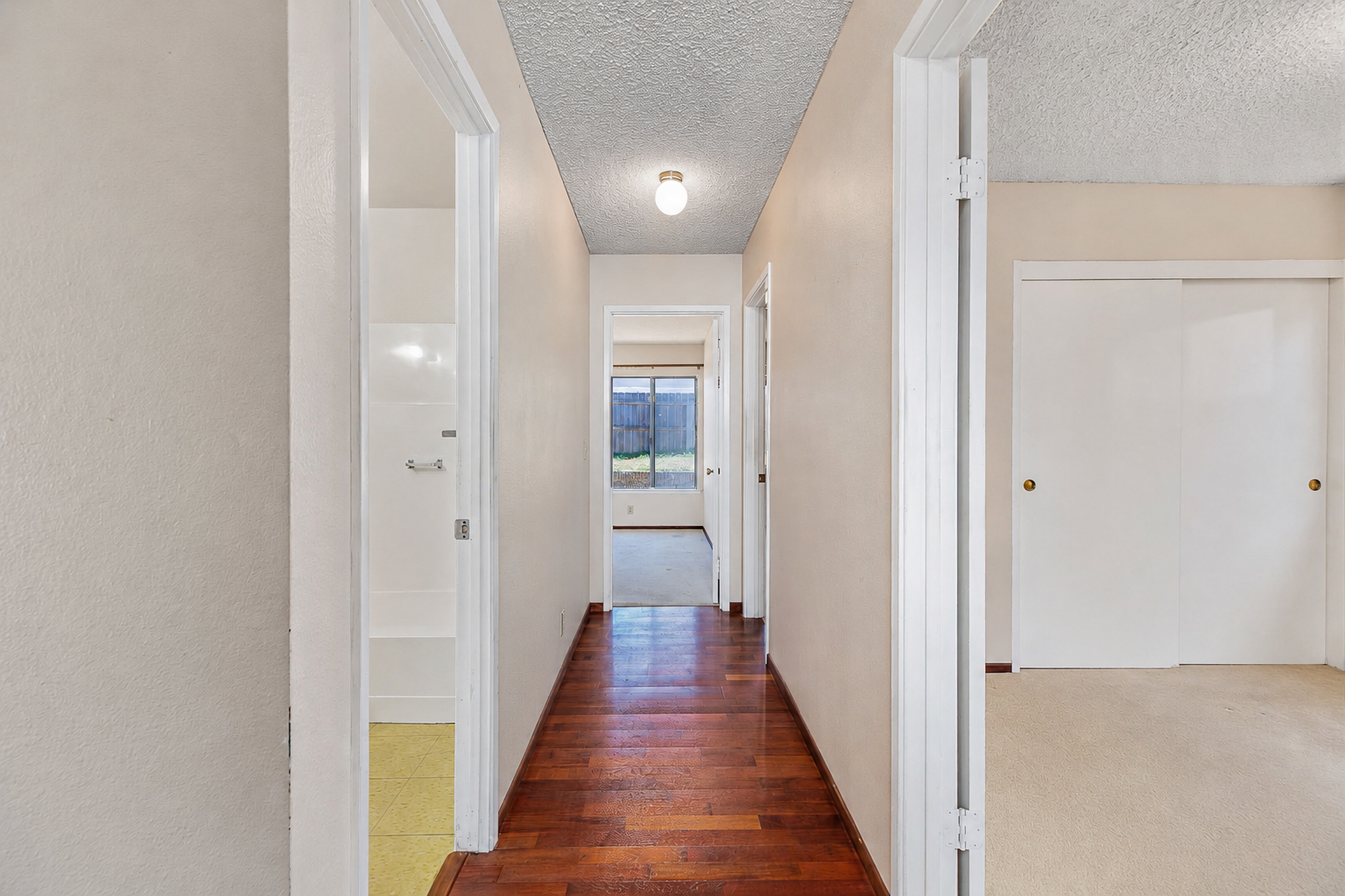 hallway.PNG