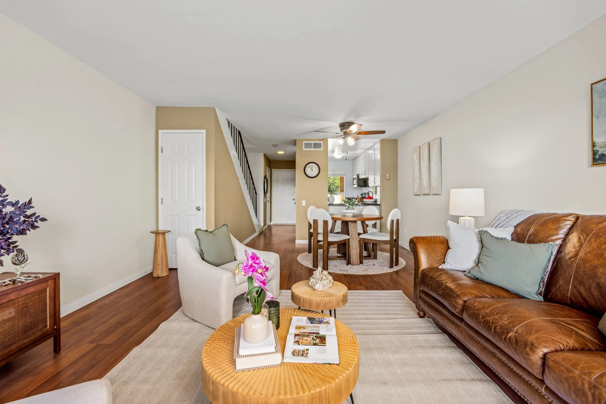 8-web-or-mls-Baltimore Dr 007.jpeg