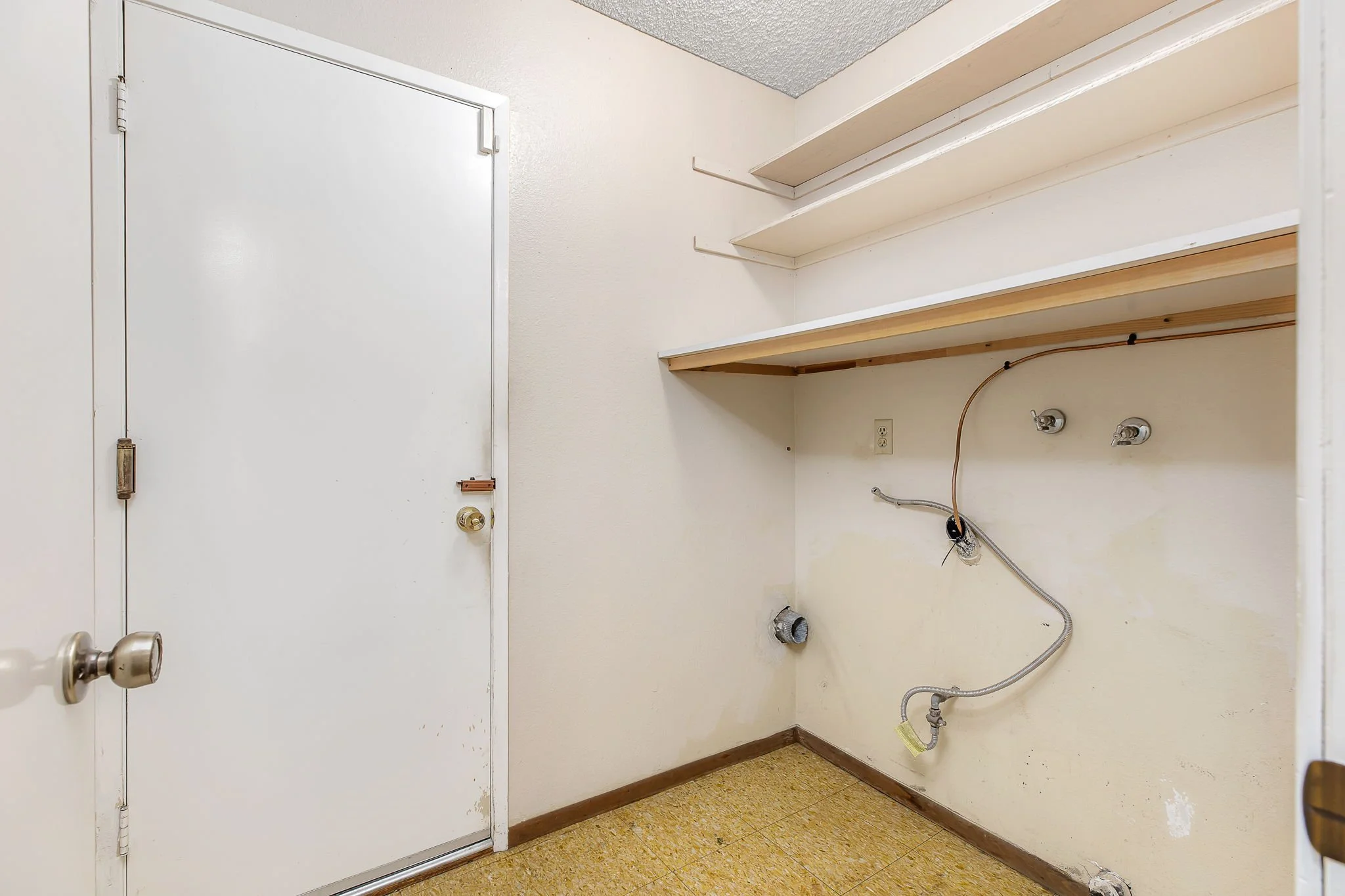 28-web-or-mls-Avenida Del Gato 028.jpg