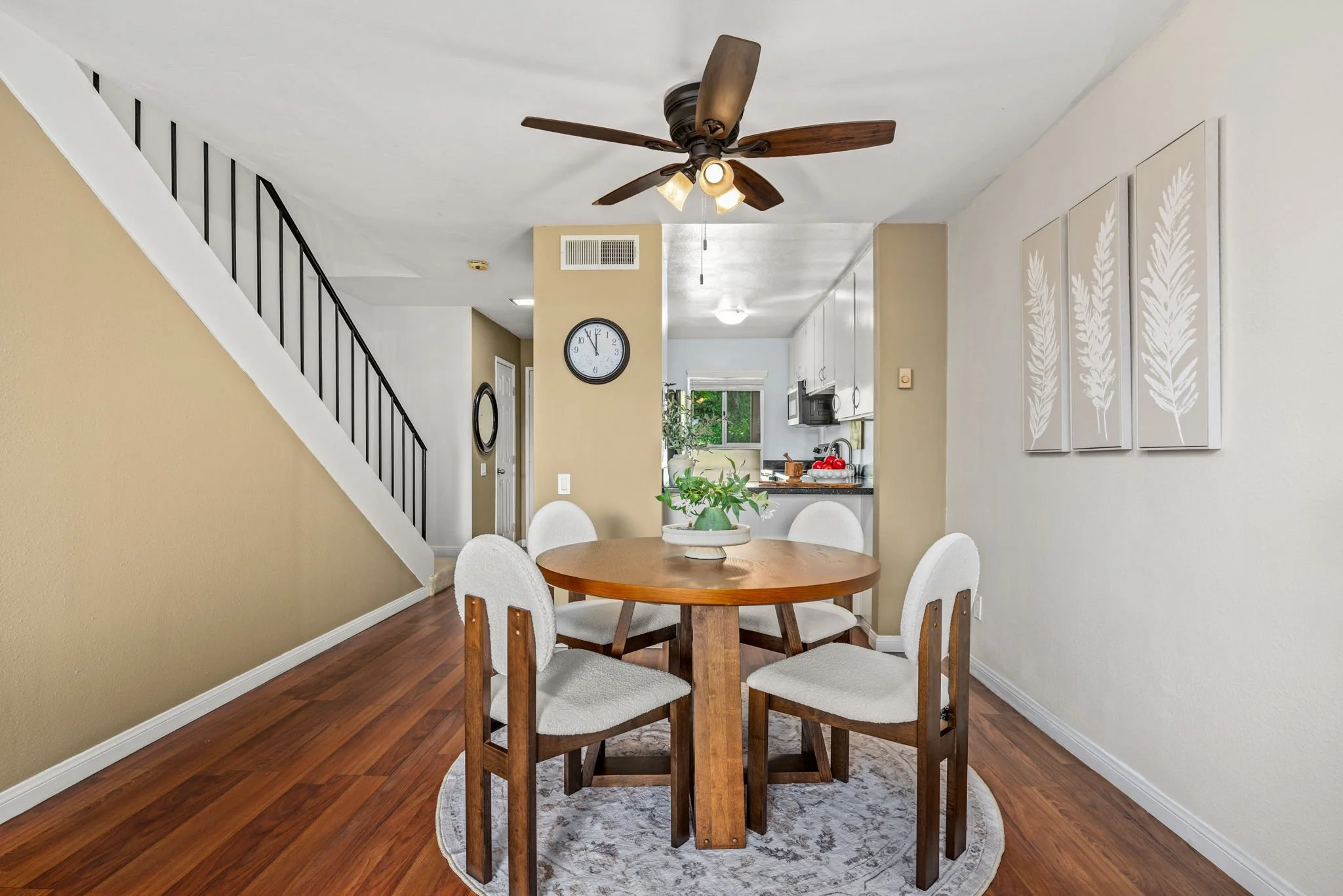 9-web-or-mls-Baltimore Dr 010.jpeg