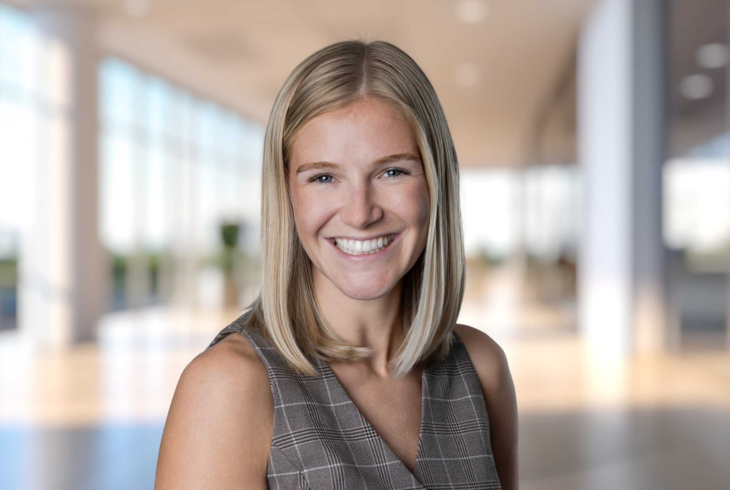 Deloitte-Headshots-43.jpg