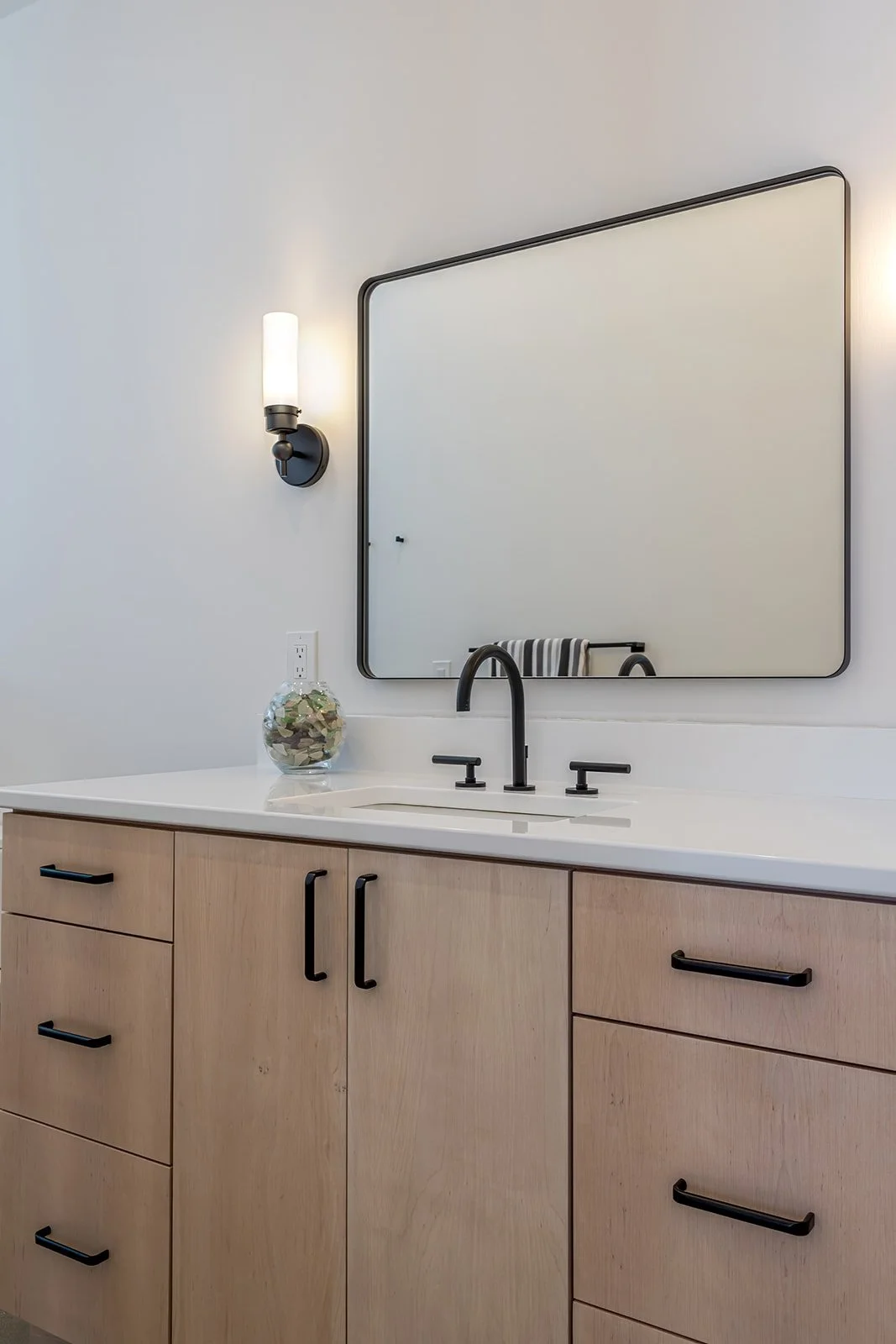 78-694 The Shore Road-DTP.jpg