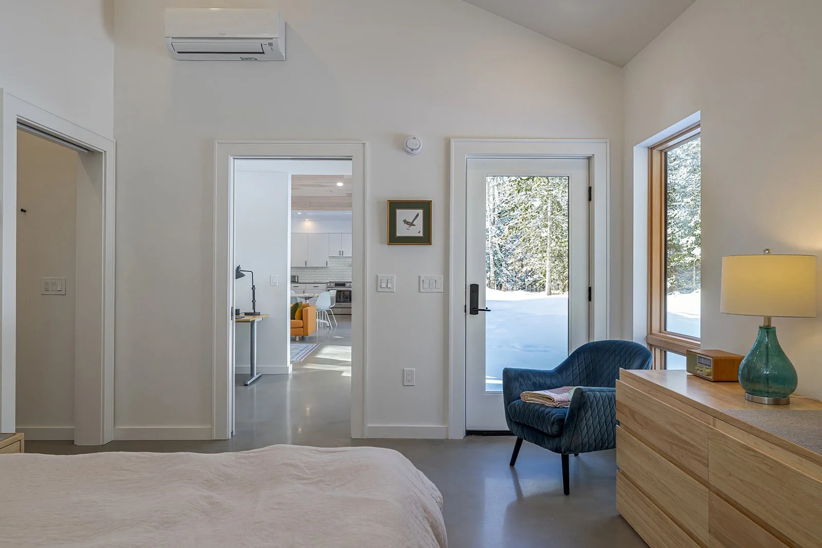 66-694 The Shore Road-DTP.jpg