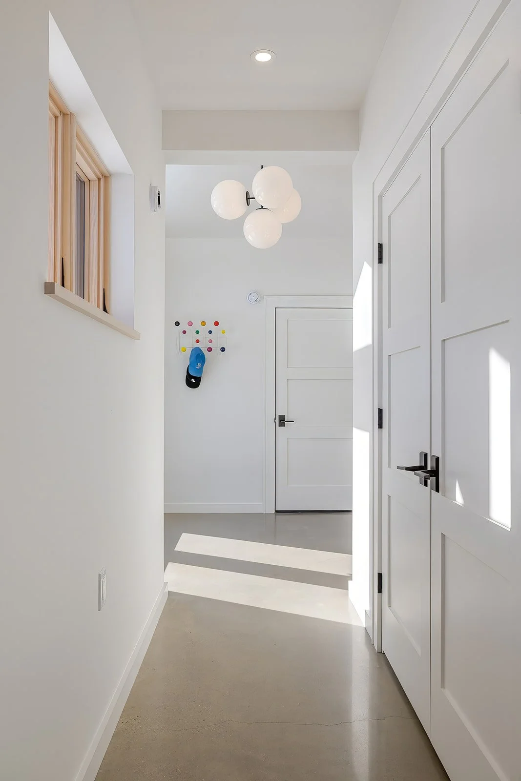 31-694 The Shore Road-DTP.jpg