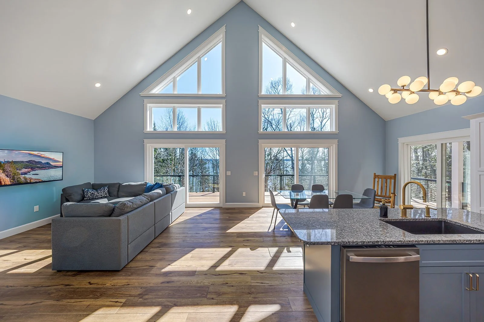 31-36 Norumbega Drive-DTP.jpg