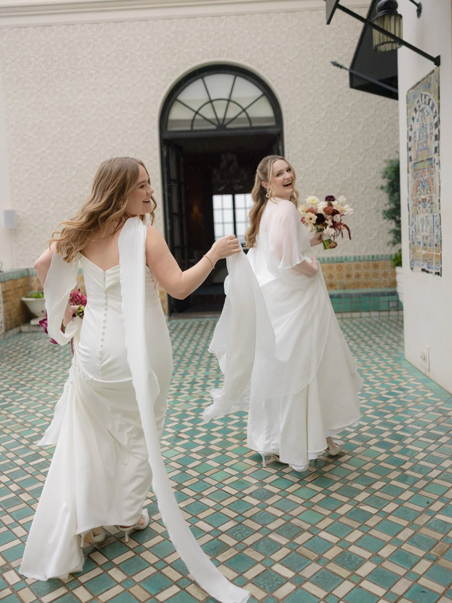 I left my whole entire heart in San Francisco | 12.31.25💍🎆

We feel so incredibly lucky to have made it official on the last day of the year, with our closest friends and family!!! 

Planning&nbsp;&nbsp;| @kristenskennedy 
Day-of planning team |&nb