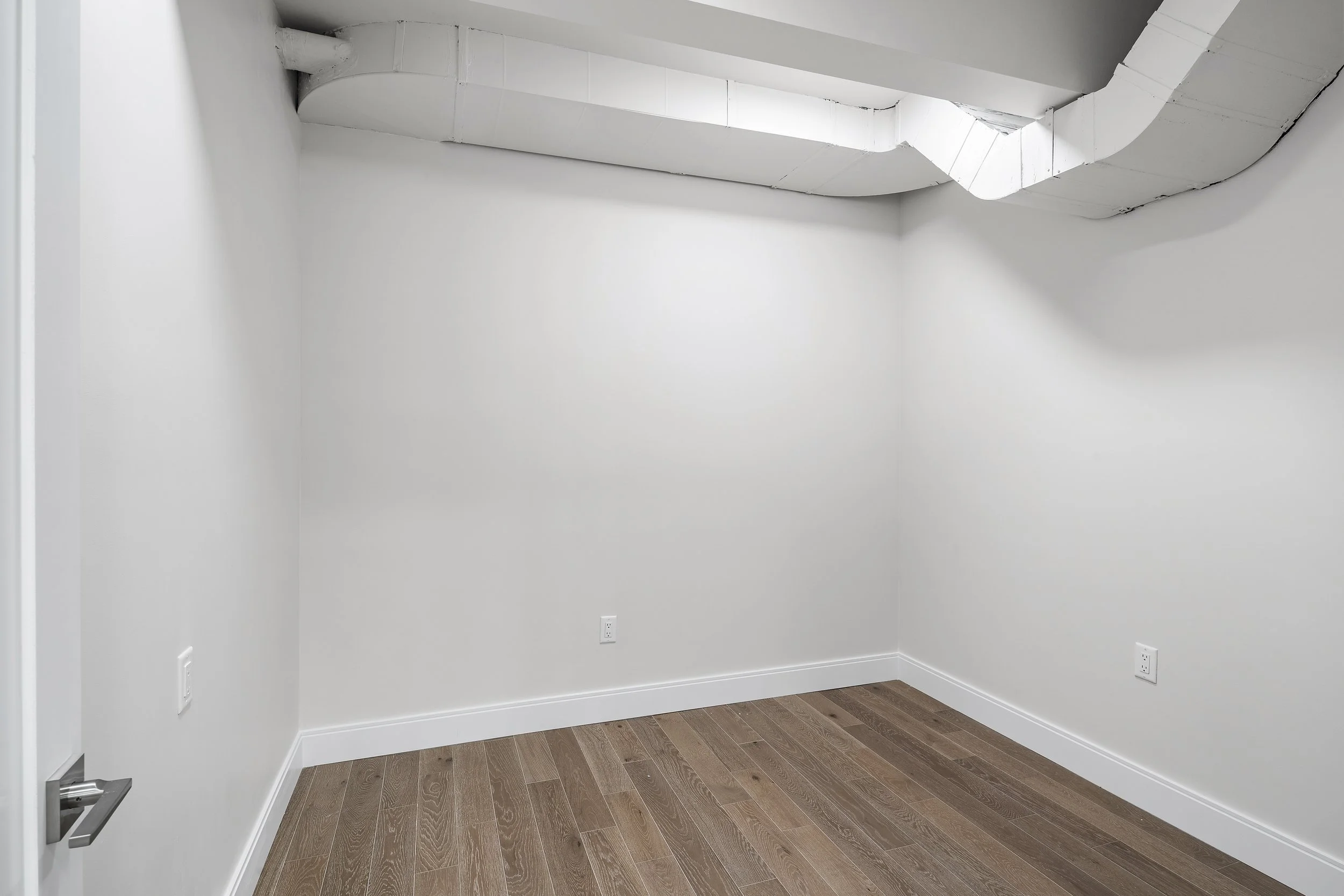 5626 Beach Dr SW (Seattle) - PRINT (2 of 62).JPG