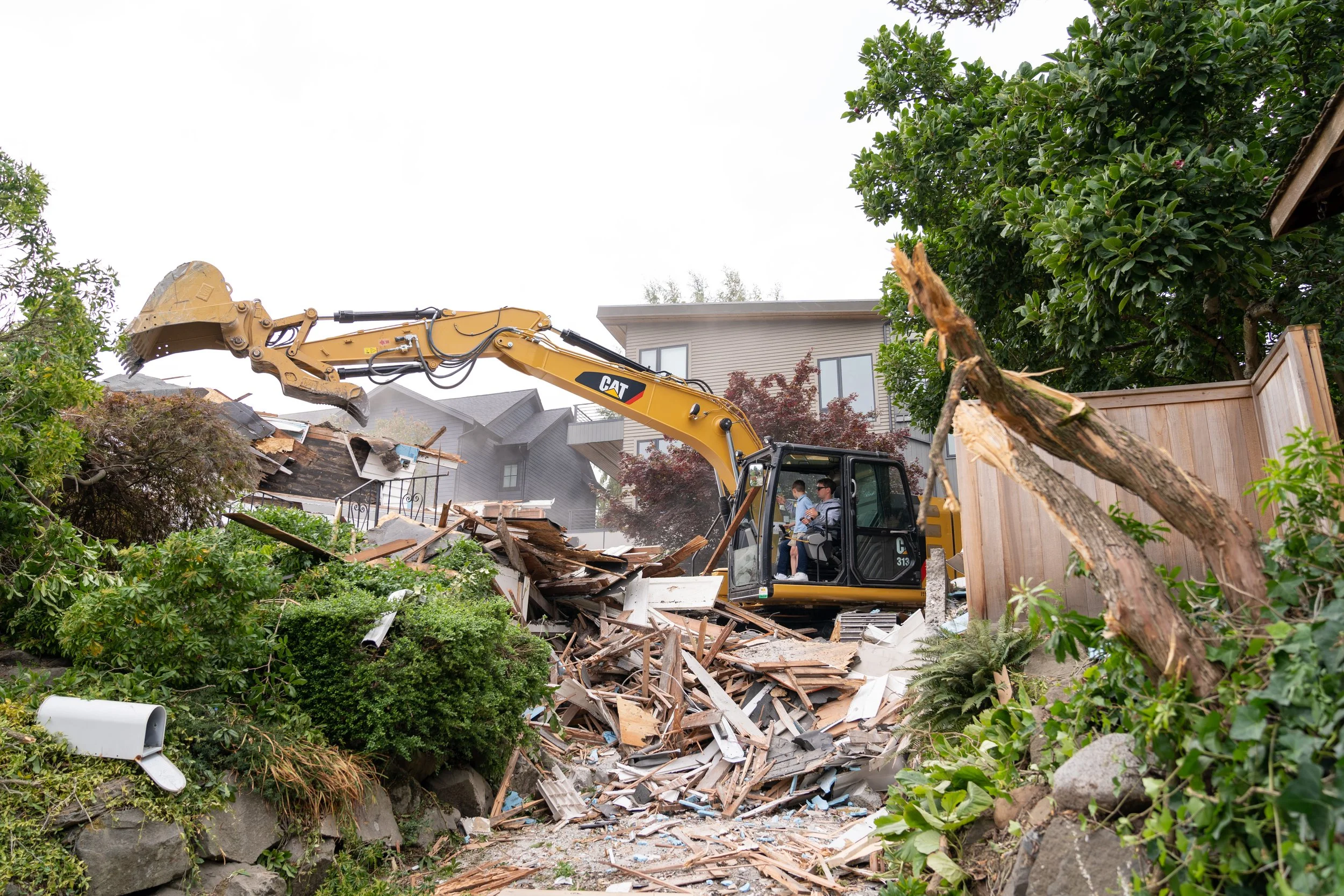 33rd Ave W - Demo 9.13.22-77.jpg