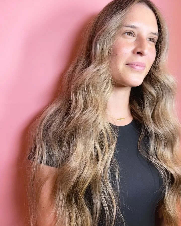 The most perfect bronde mixed with a partial extensions install for all the volume. It doesn&rsquo;t get better than this. 💋