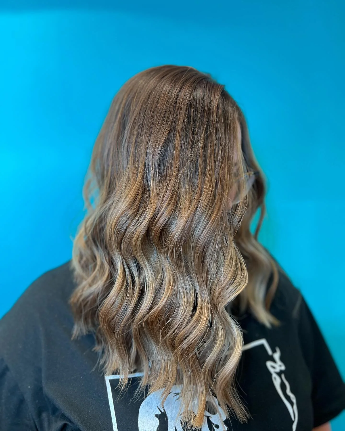 whoever invented the balayage deserves a big ol smooch!!! 😽