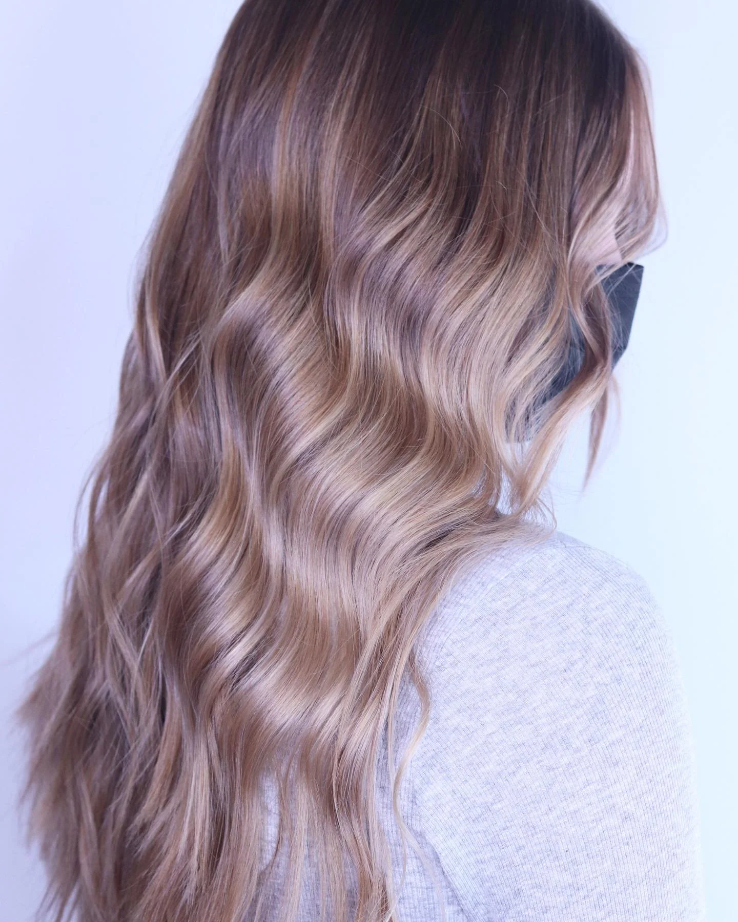 more lived-in colors please! i love anything hand painted and low maintenance 🙏🏻 thanks Kinsey!