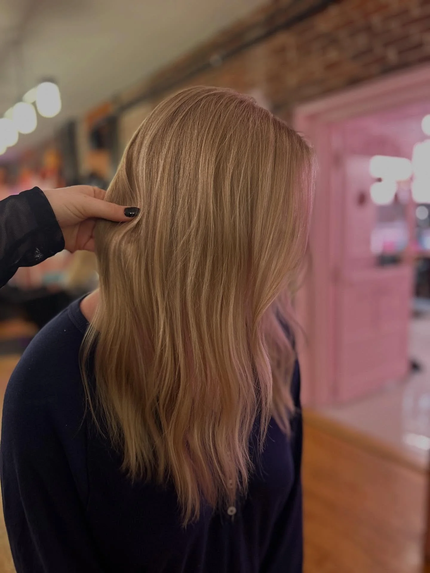 Definition of lived in🫡