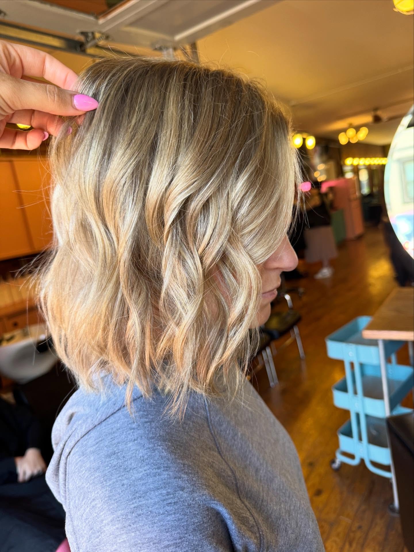 MY FAVORITE LOOKSOF 2025🎉

 As this year comes to a close, I want to say thank you!! To every client who has ever sat in my chair, every stylist/mentor who has helped me in more ways than they know, and of course my family! Thank you for trusting &a