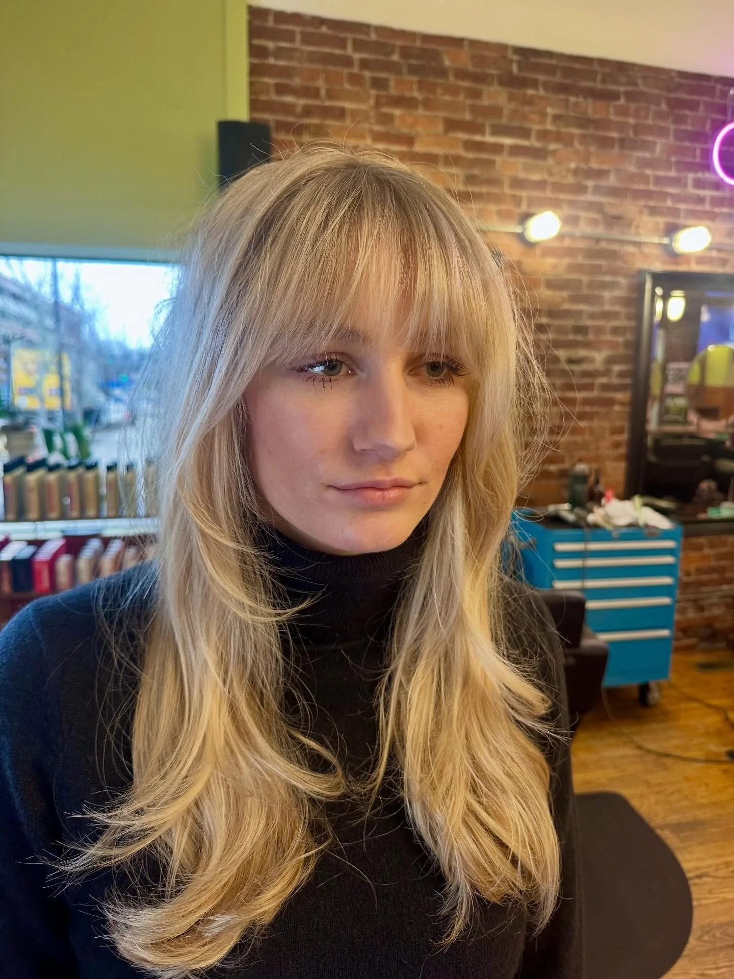 Ending the year with a bombshell.💣

I cannot wait to have you all in my chair in the new year!

#lexky #hairthelex #sharethelex #lexingtonkentucky #kentuckyhairstylist