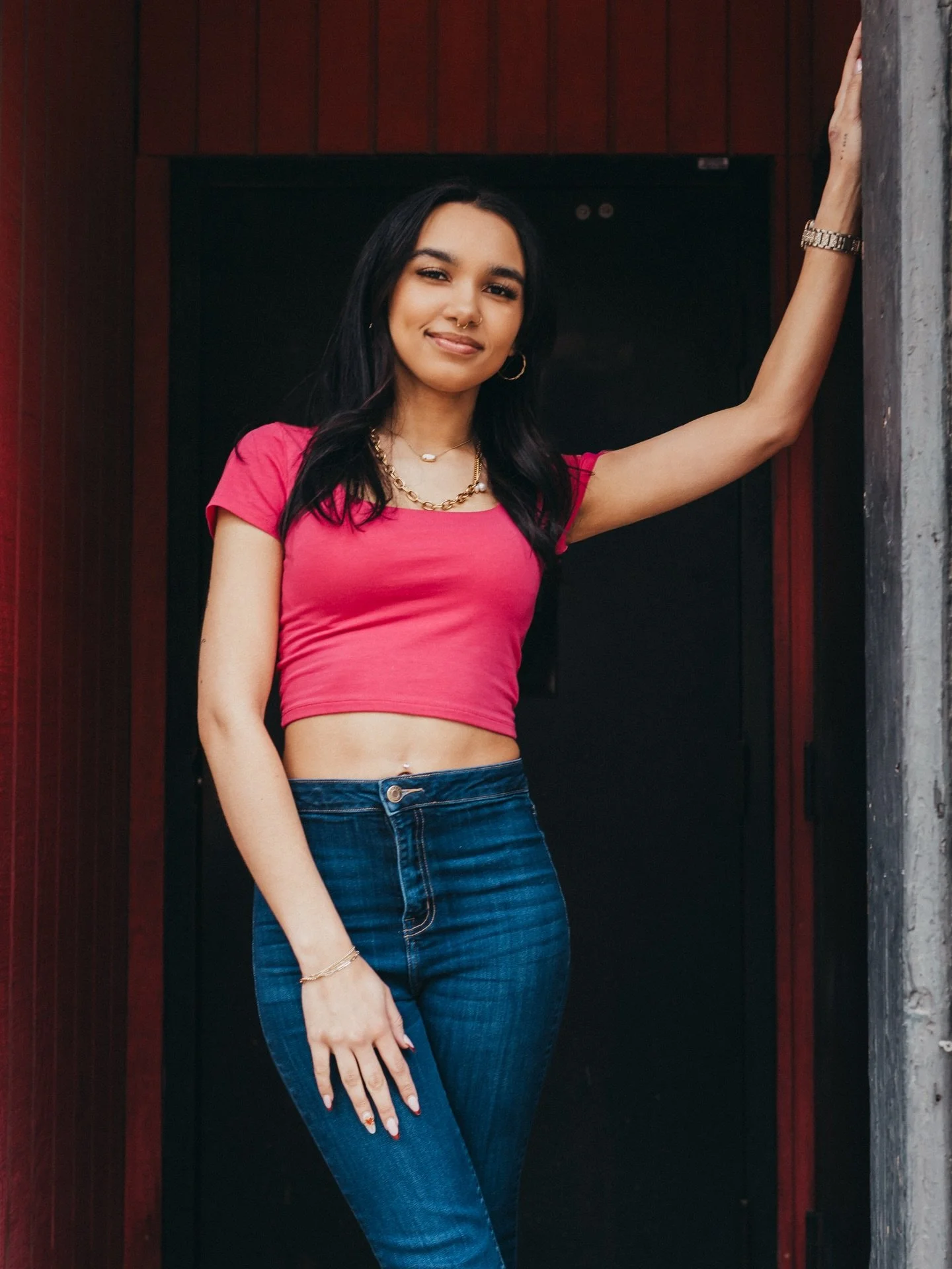 Hey y&rsquo;all! I haven&rsquo;t done an &ldquo;about me&rdquo; post in quite some time so I wanted to do a little update! 

My name is Alexzia and I&rsquo;m currently doing my apprenticeship at Cha Cha&rsquo;s Salon in Lexington! I&rsquo;ve been her