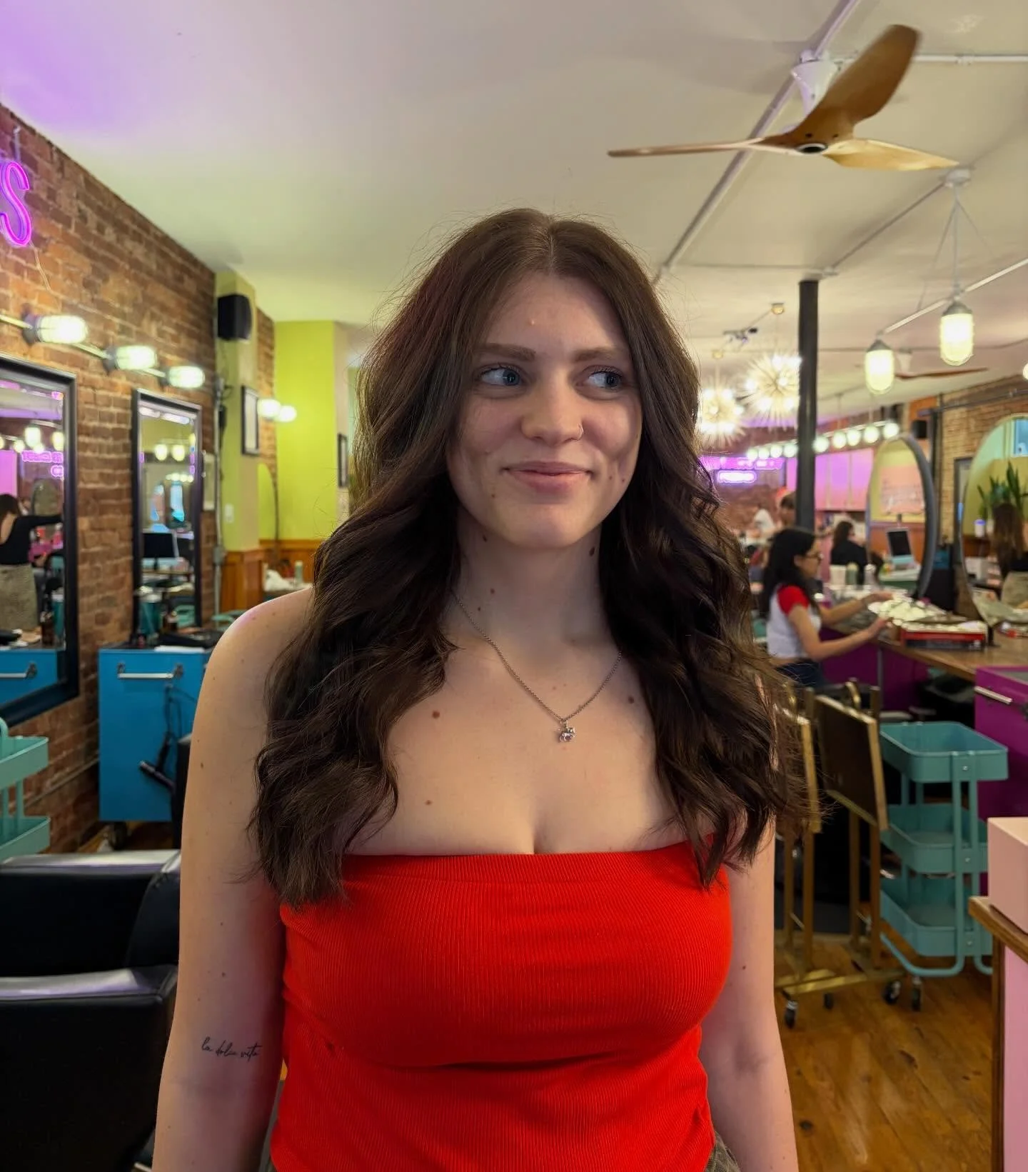 A rich brunette never goes out of style 🤎✨

#lexington #brunette #hair #salon #style