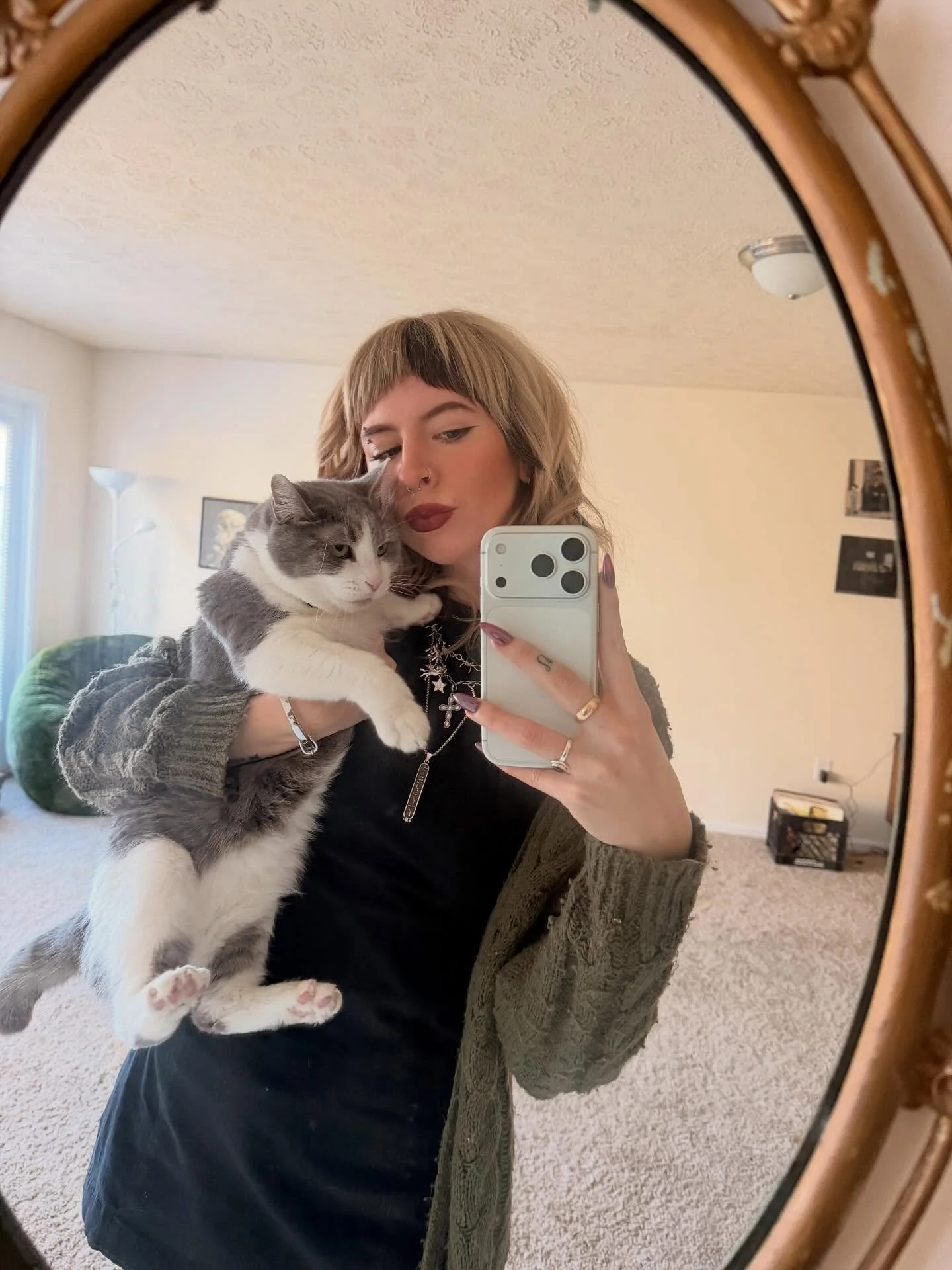 big news, i do have a life outside of the shop and here&rsquo;s proof. wanted to give a lil insight on what your hairstylist gets up to🤭 
- i love my animals especially when they cuddle up while i knit/write/watch tv 
- i love being out in the count