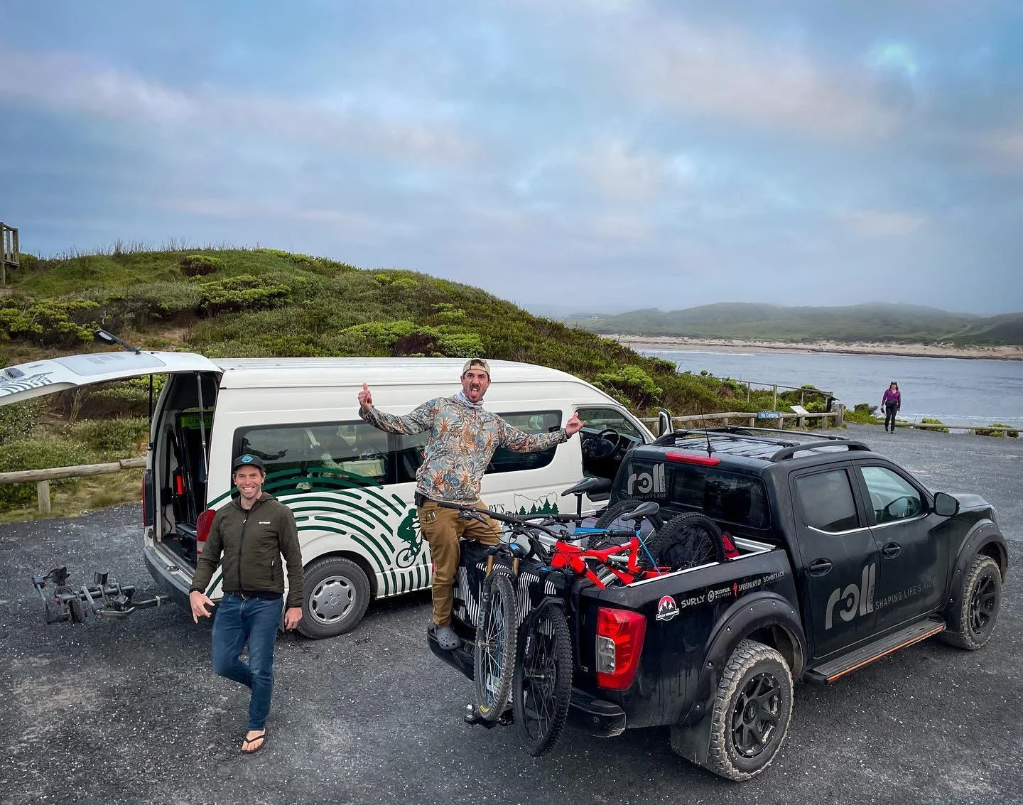 Special projects need special equipment and this Tasmanian traverse that @paysonmcelveen just completed in one ride needed the right gear.

Thanks to @rollcyclestas and @derby_forest_cabins for providing the perfect support vehicles for the film crew