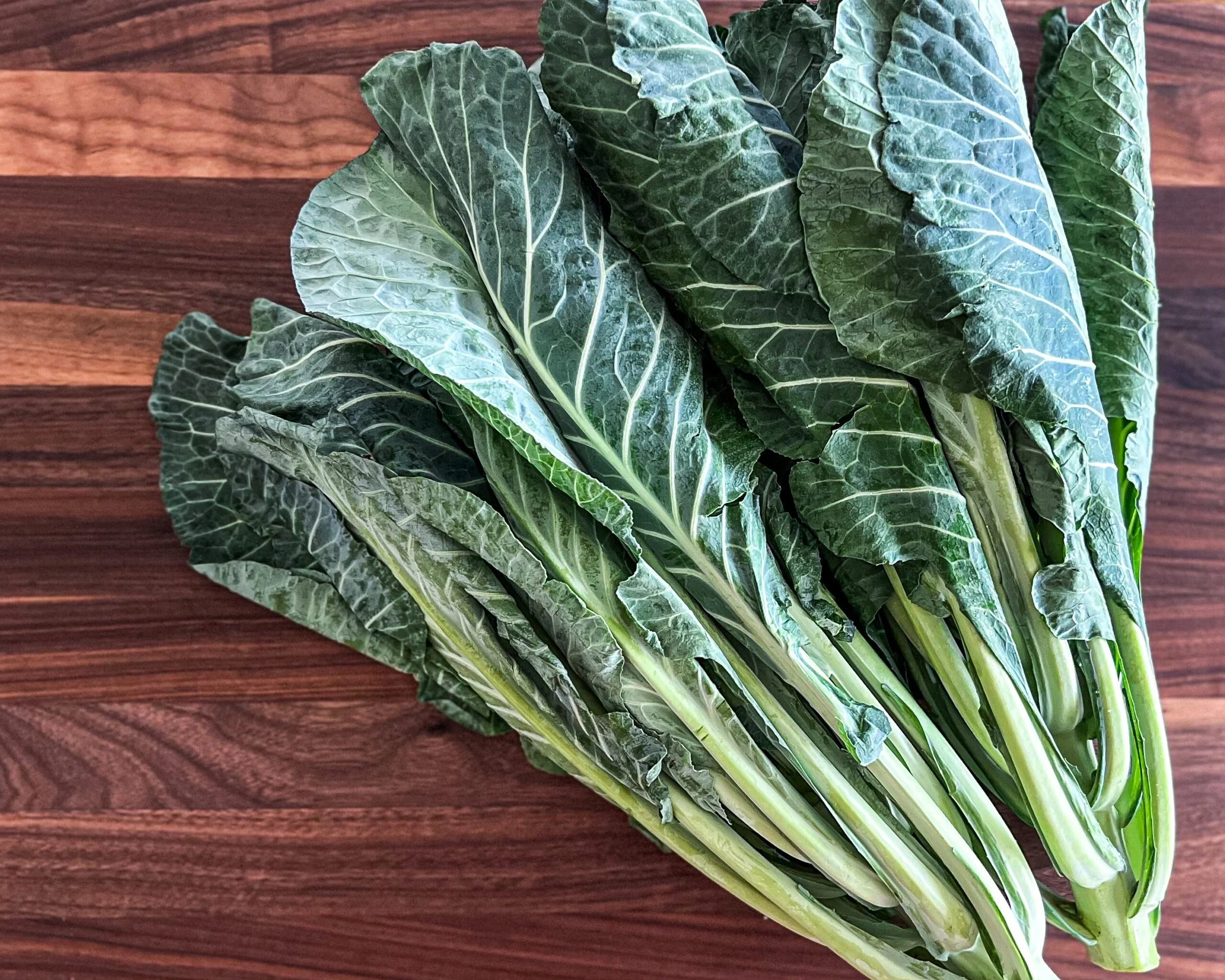 That_Salad_Lady_Raw_Collard_Greens_Fresh-scaled.jpg