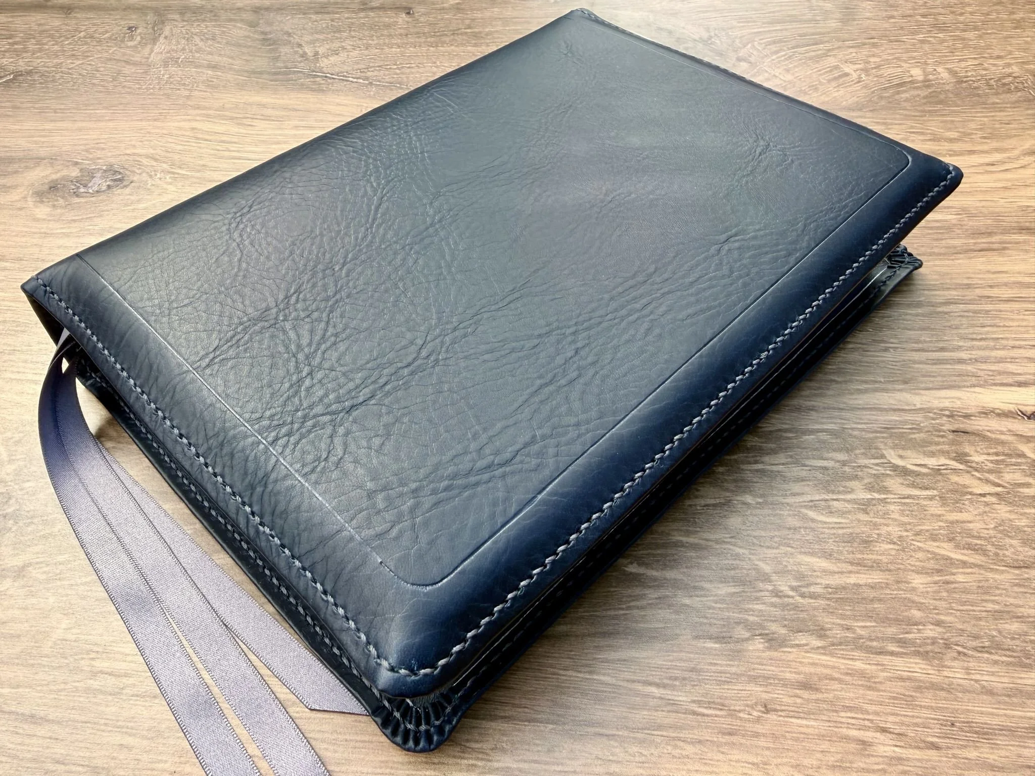 SapphireWaxy1015272.jpg