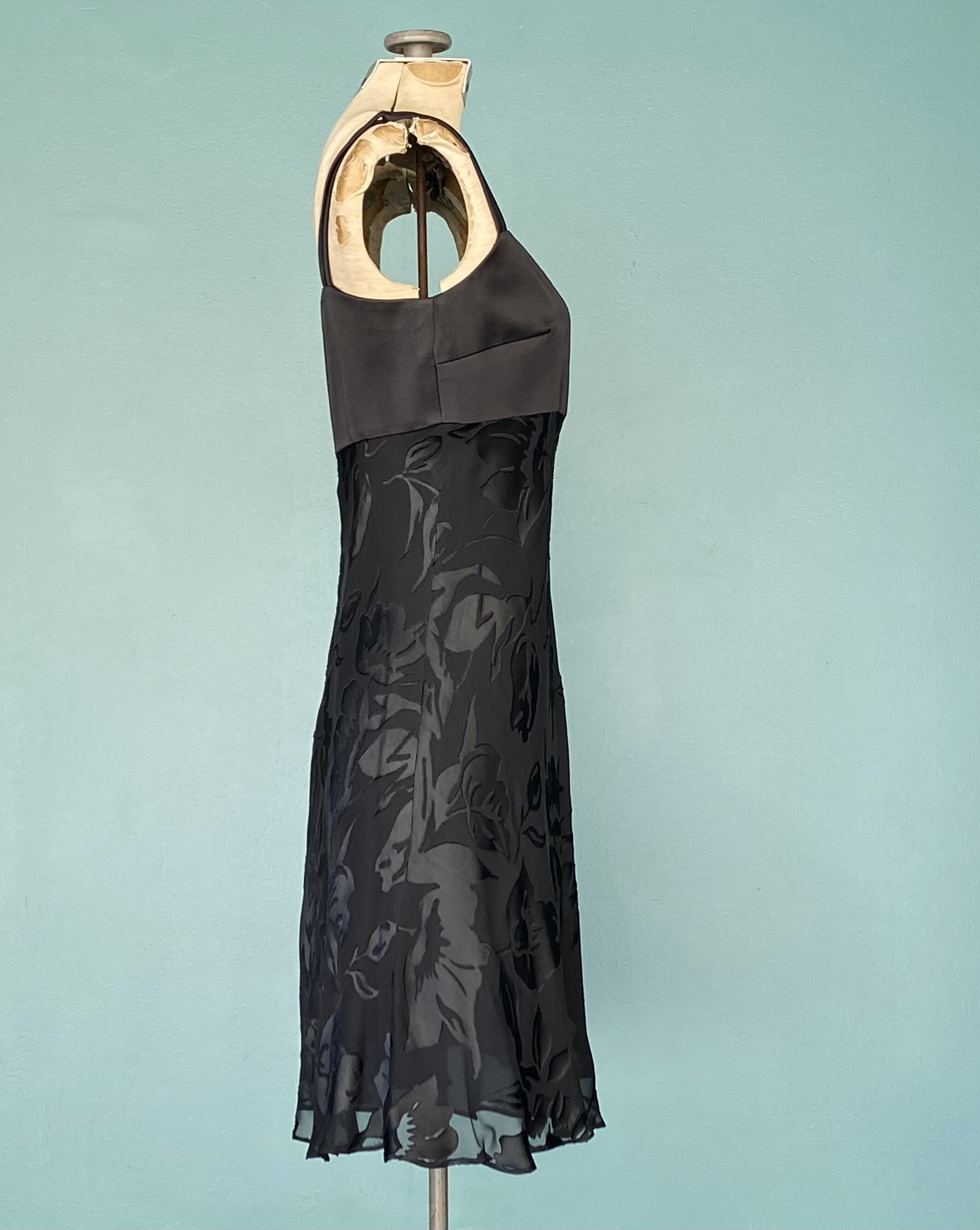 90s Laundry by Shelli Segal Black Silk Babydoll Dress Tara Lyn Evans