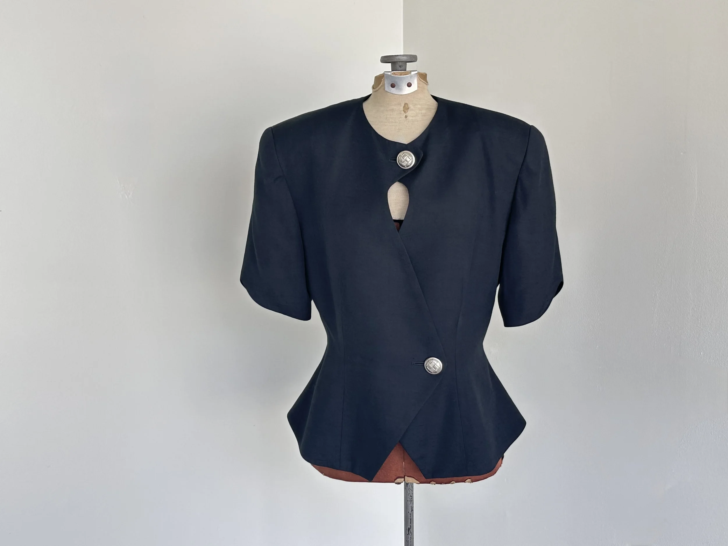 Vtg Short Sleeve Peplum Blazer