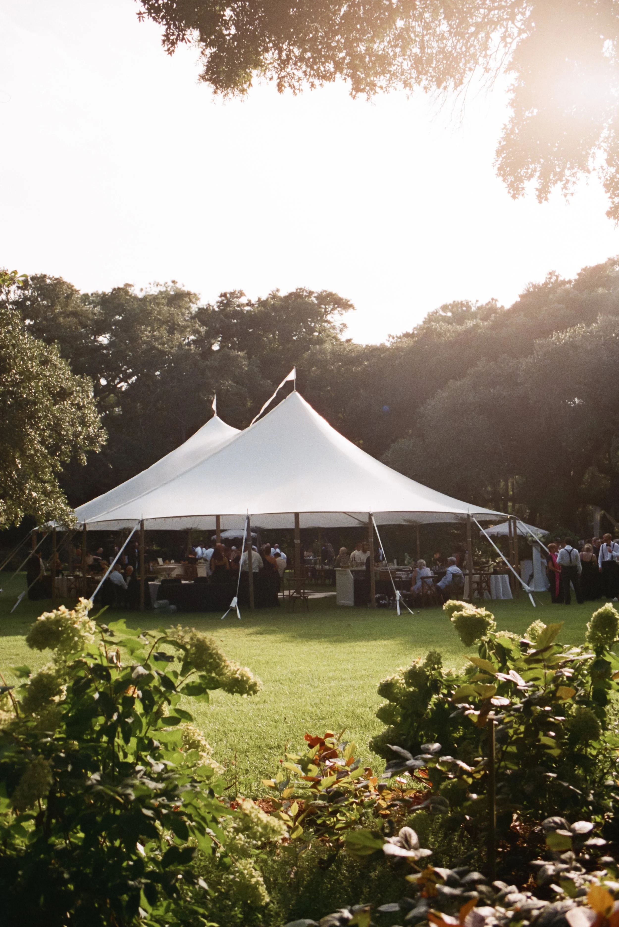 garden-wedding-north-carolina-photographer-41.jpg