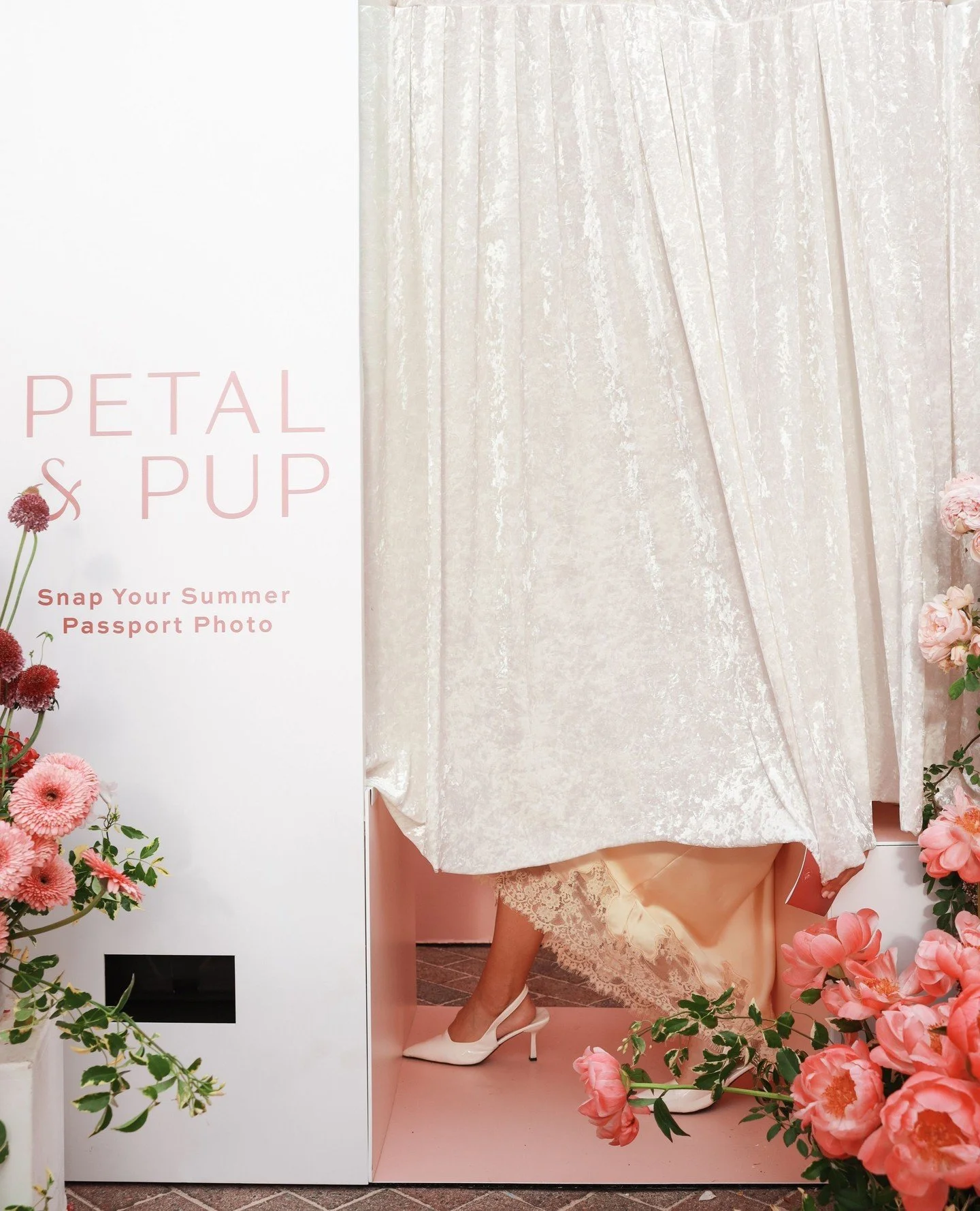 PETAL &amp; PUP ⁠
⁠
Client: @petalandpup ⁠
⁠
A two-day Bondi Beach activation with @curiousnation_anz, inviting members of the public to get their Passport to Summer - complete with a colour analysis session and personalised styling by the Petal &amp