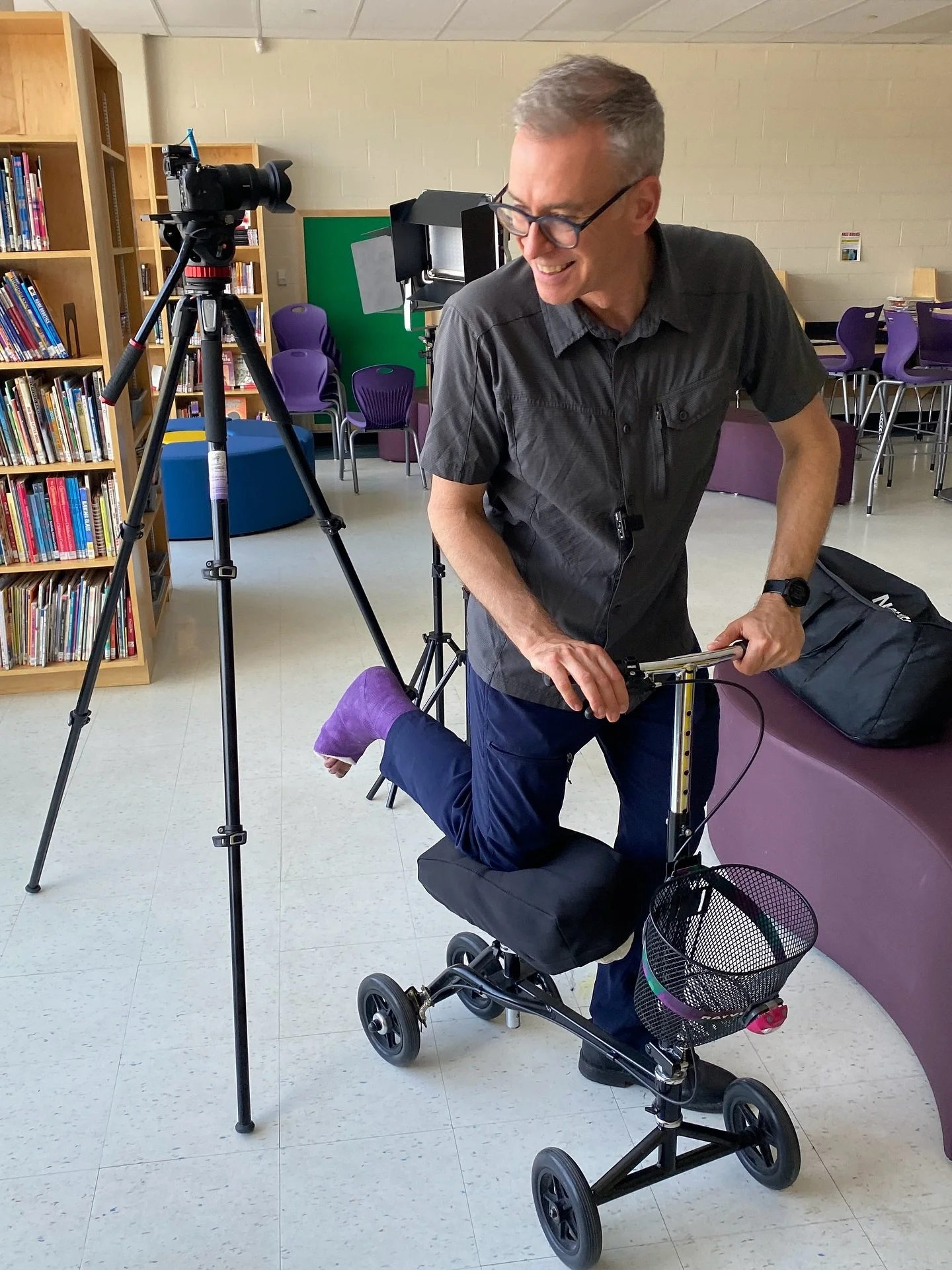 Thankful to a friend who loaned me this handy set of wheels! And to my daughter who came out to support a filming session that couldn&rsquo;t be rescheduled. Let the good times roll&hellip;🎥🎞️