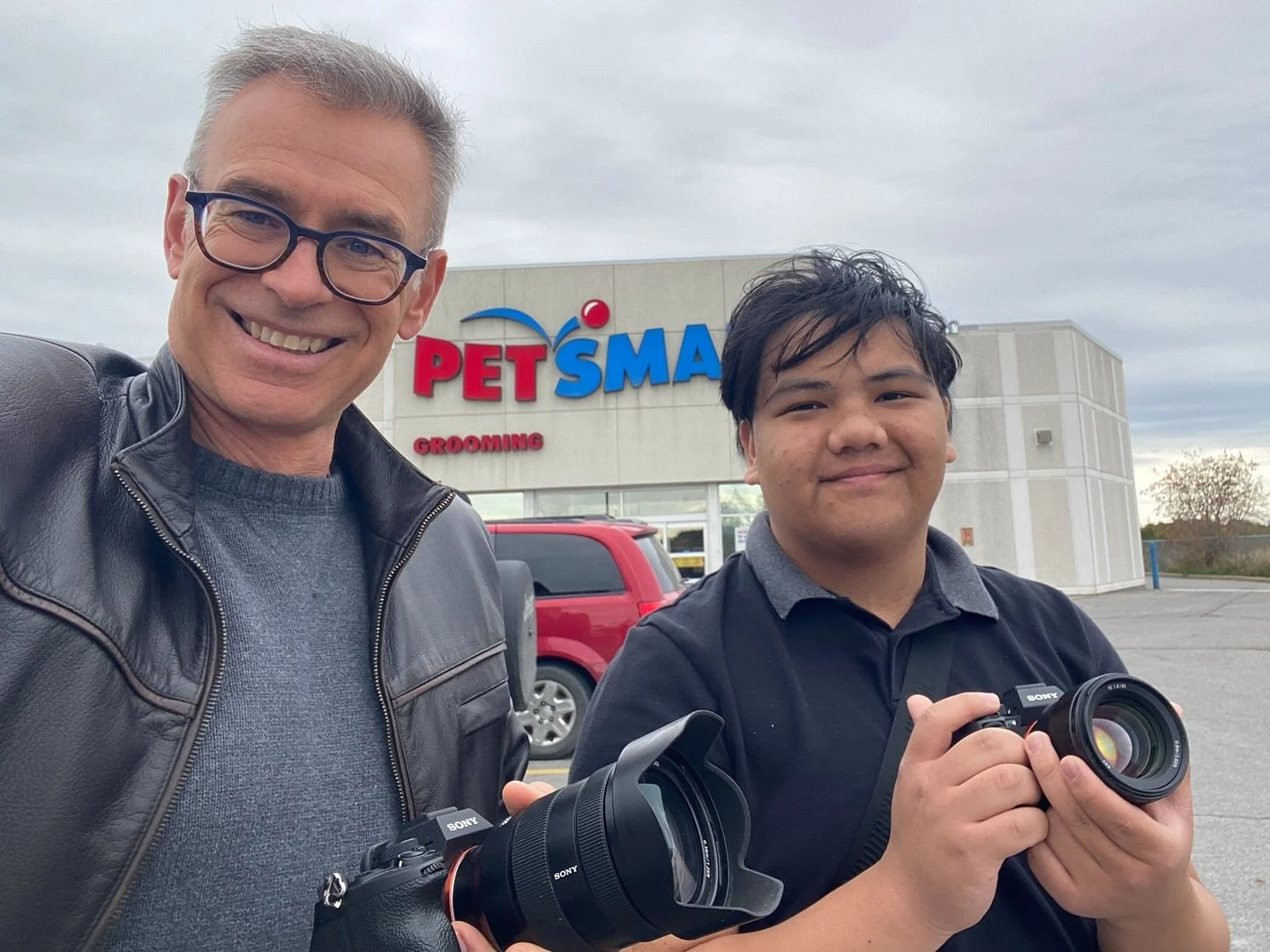 It’s always delightful to welcome the next generation of business talent for a day of storytelling. Jeremy is a second year Loyalist College student who gets a gold star for people skills… And carrying lighting kits. Despite being allerg