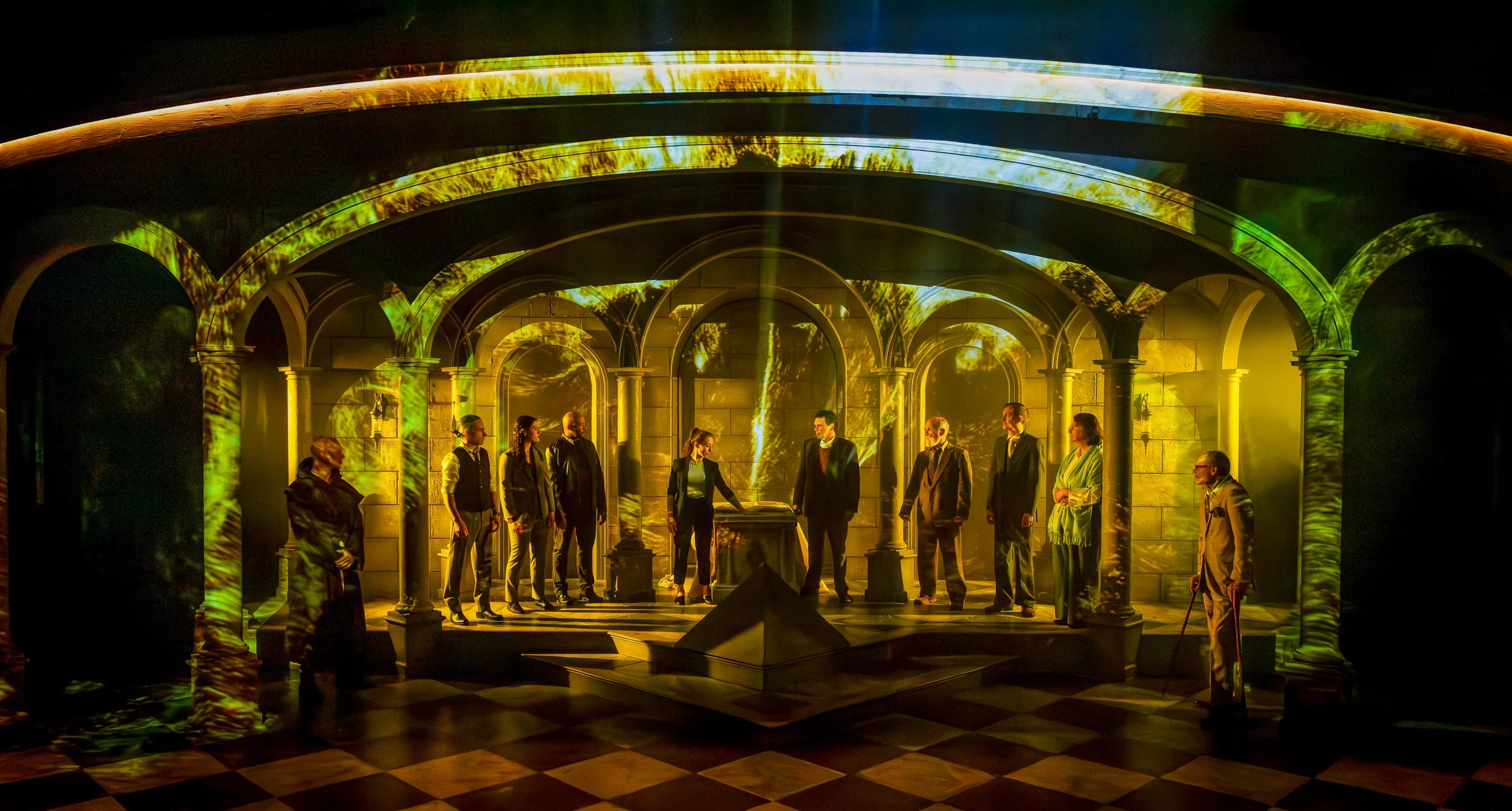 Da Vinci Photo Call-8.jpg