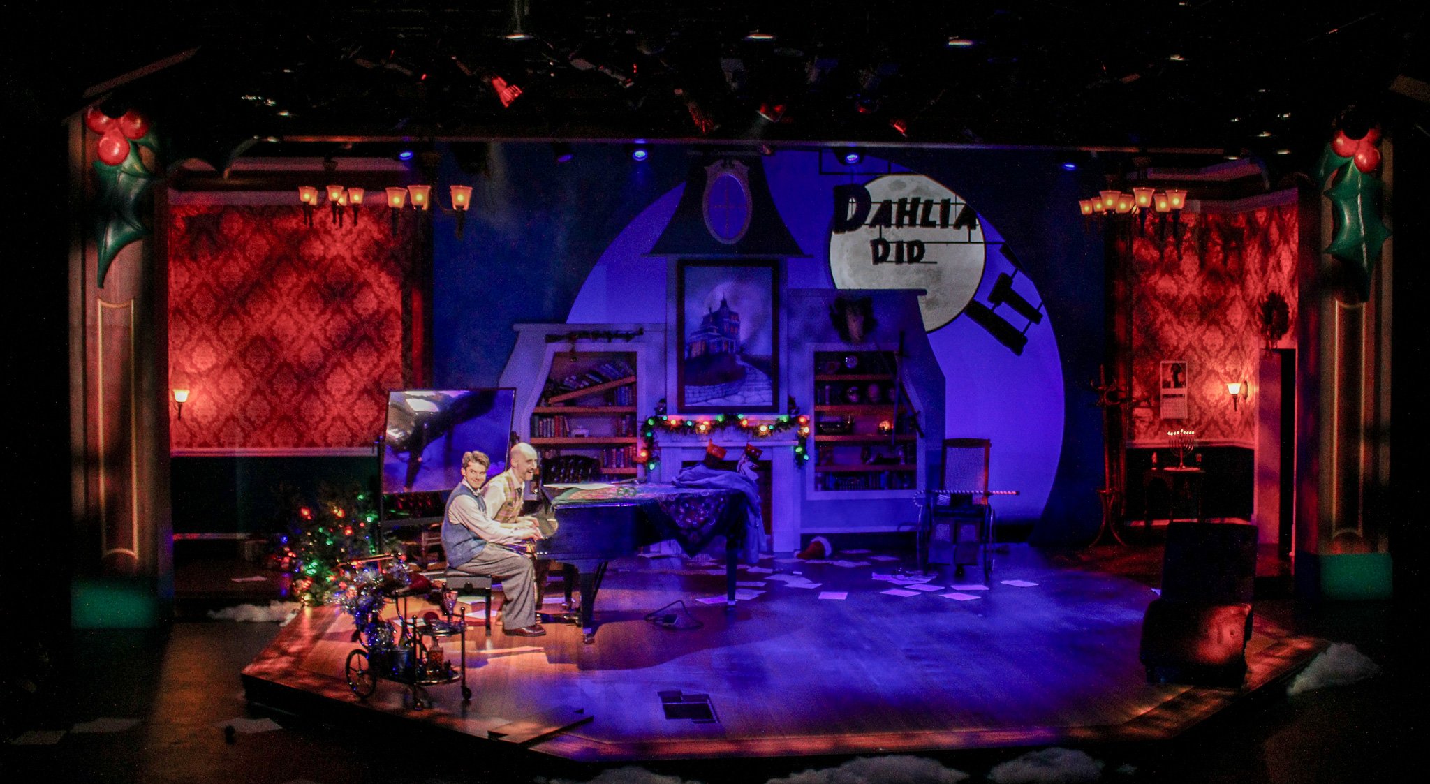 Murder For Two: Holiday Edition