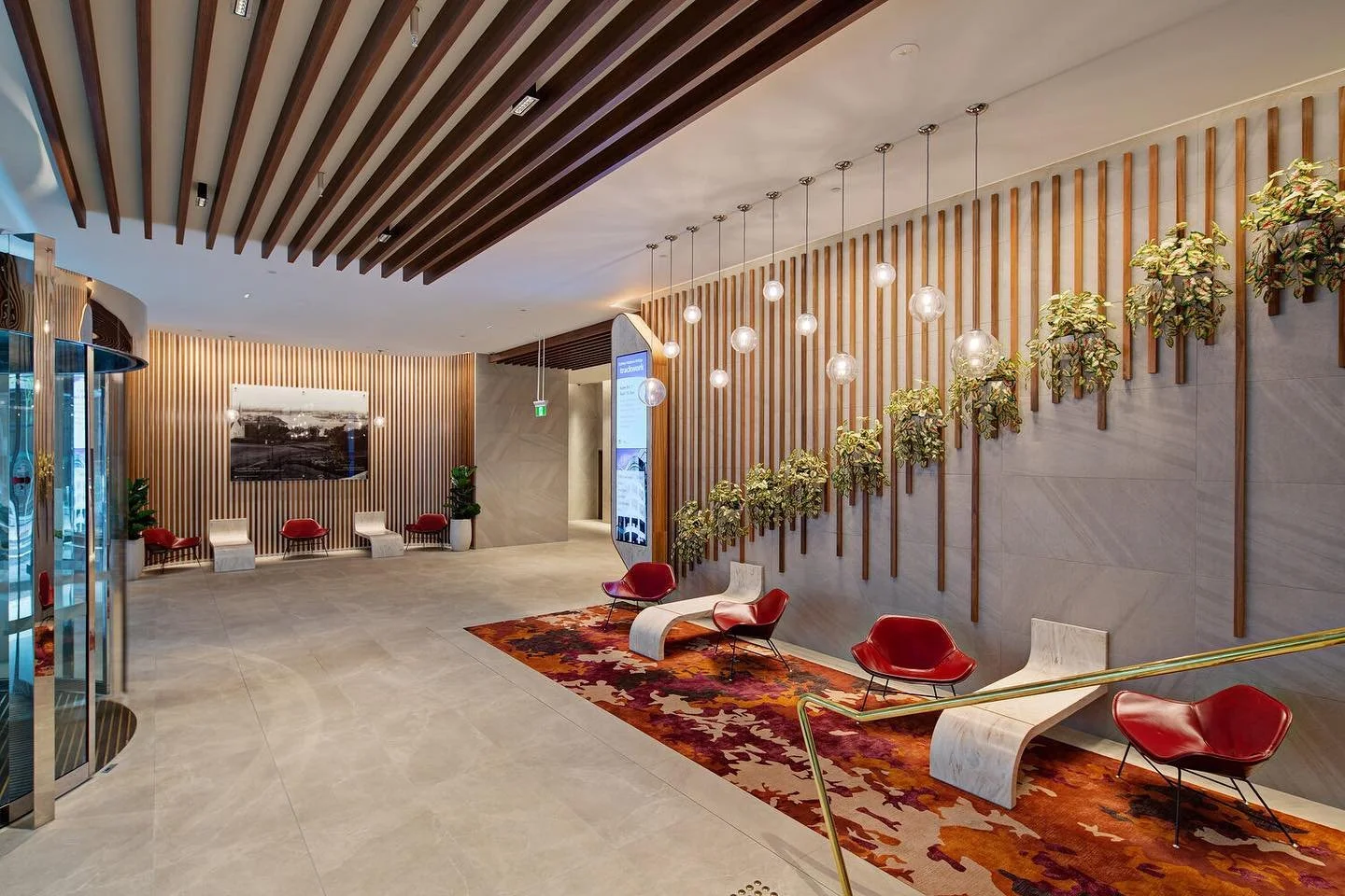 40 Miller St, North Sydney
A lobby upgrade mainly in 1200 x 600mm tiles floor and wall, with feature sandstone panels mechanically fixed over lift heads. This project was time precious and we had a full time day and night crew till hand over. Our wo