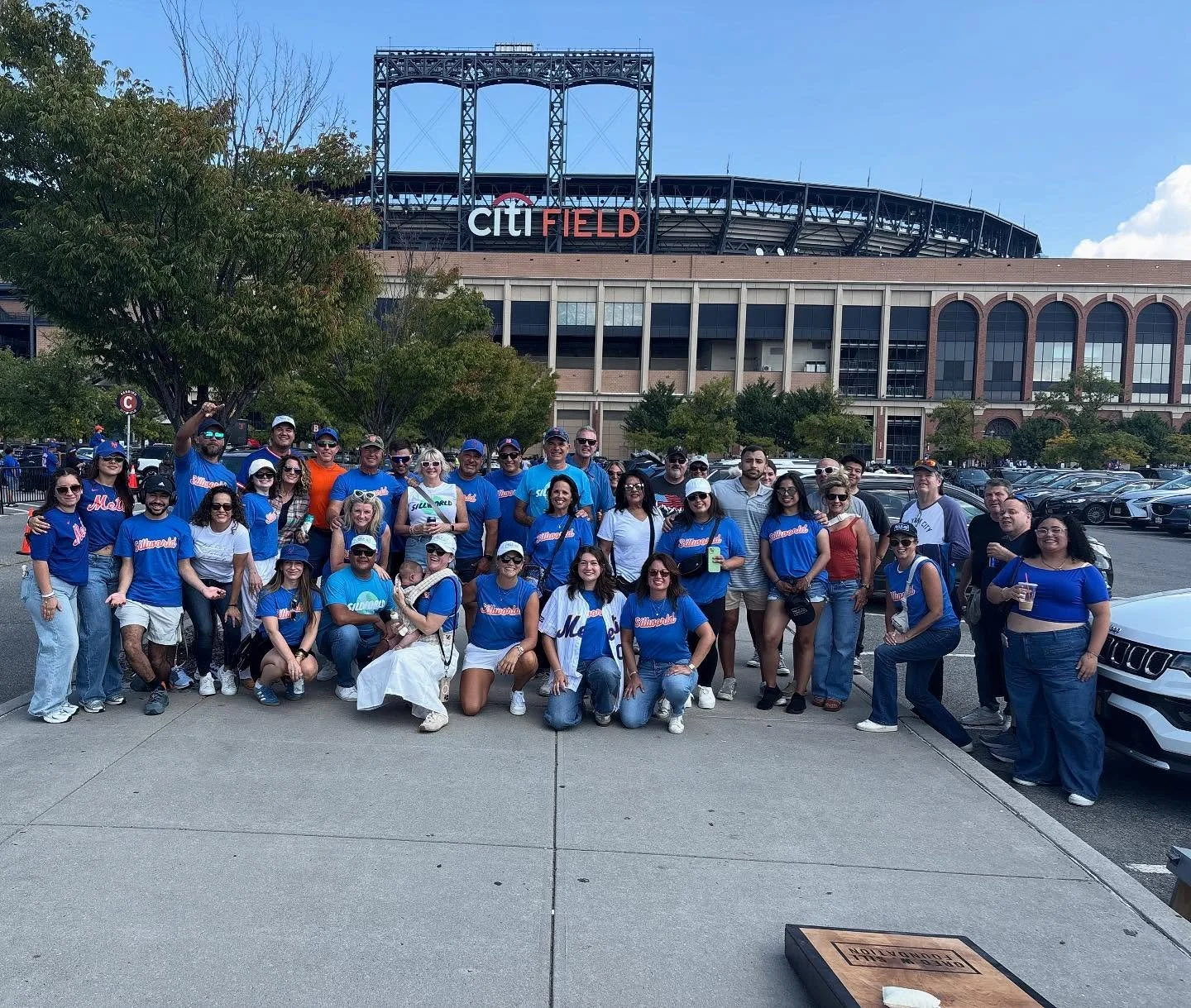 Another great turn out for the 3rd annual Greg W Sill Foundation Mets outing. We are so grateful for everyone who came out to join us on this beautiful day!  Topped off with a Mets win 🥎
Special thanks to board member Ed Sanchez for organizing it.