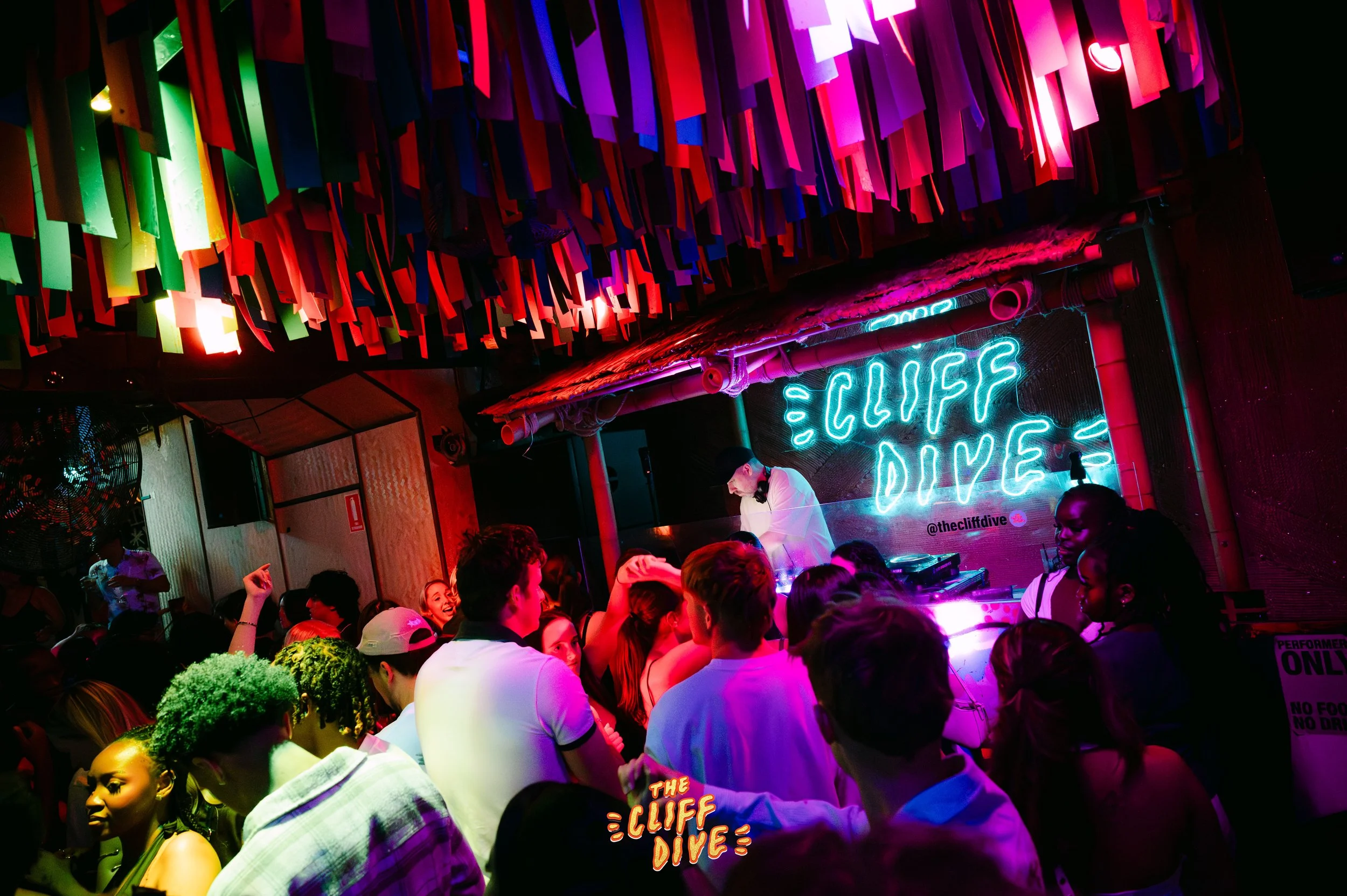 ONECUT STUDIOS -37.jpg