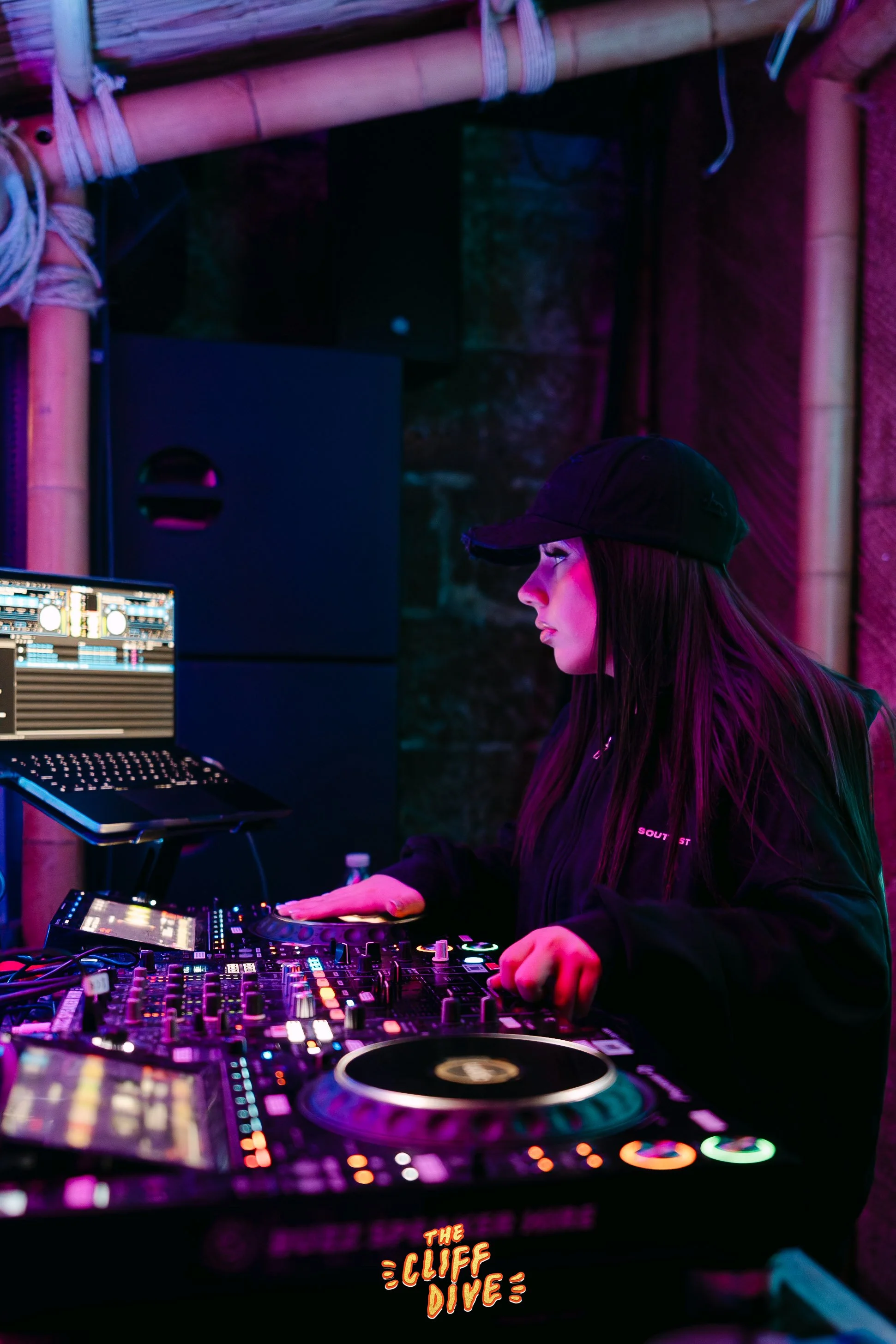 Onecut Studios-55.jpg