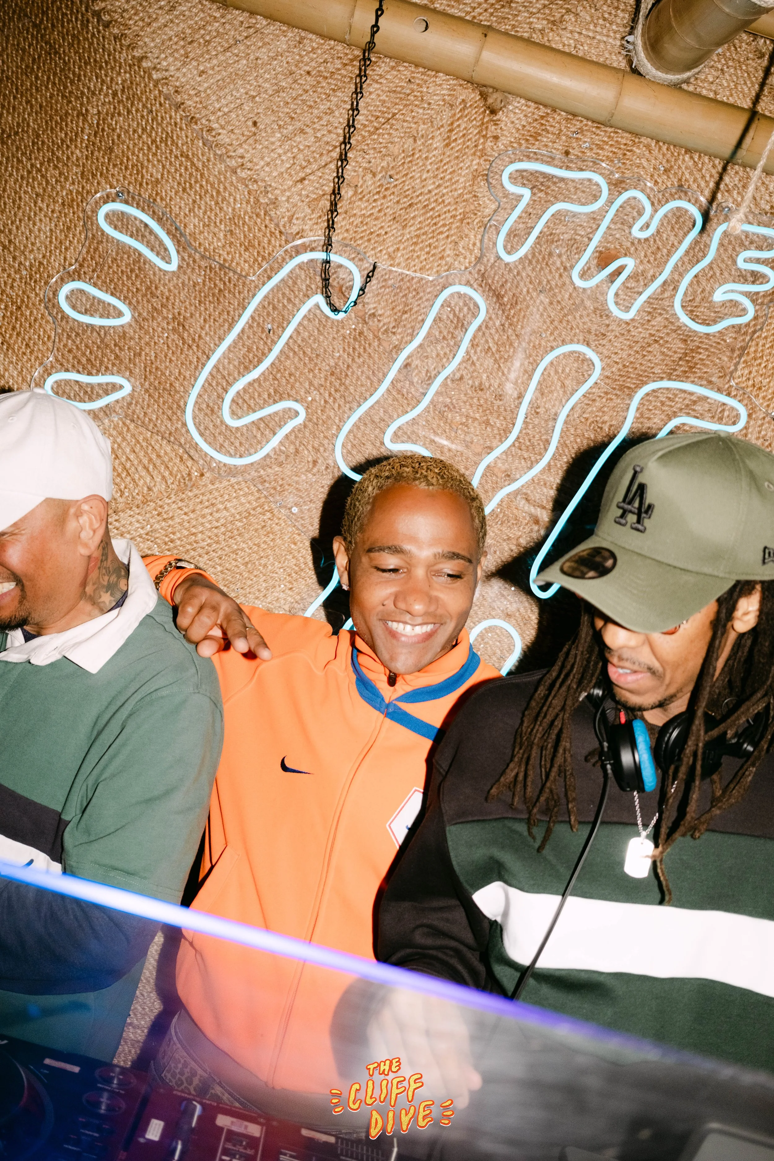 ONECUT-80.jpg