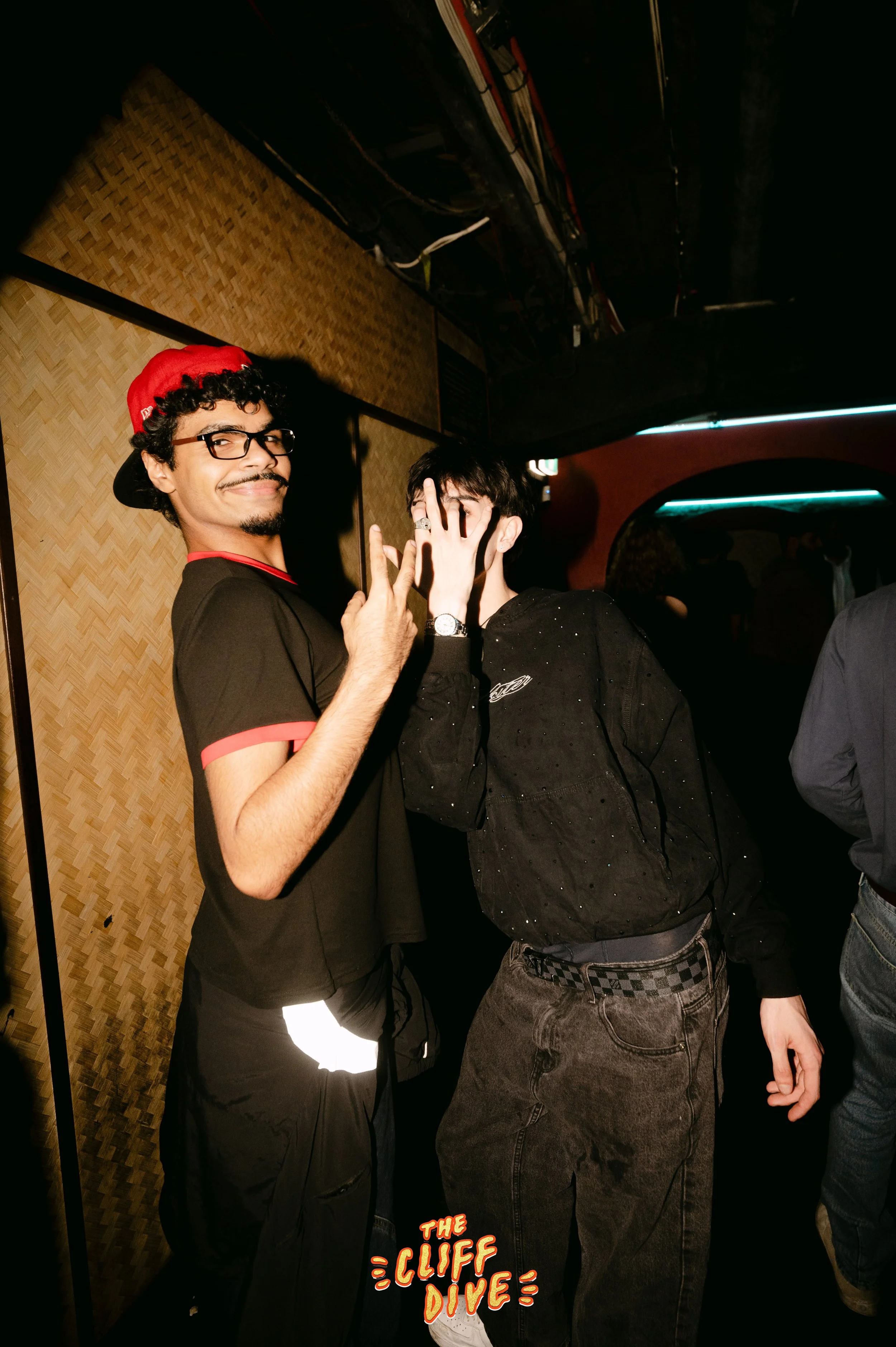 ONECUT-3.jpg