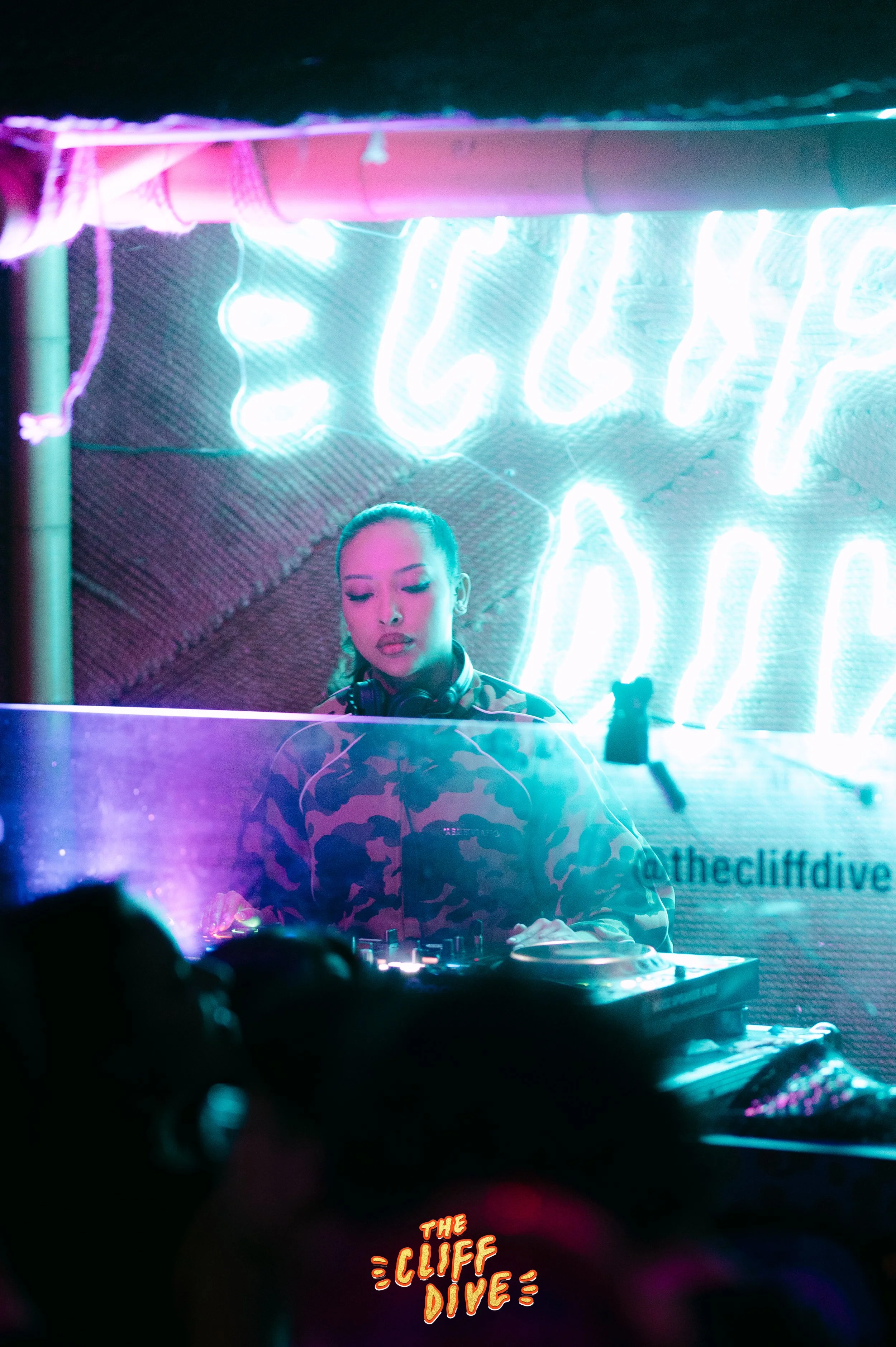 ONECUT-96.jpg