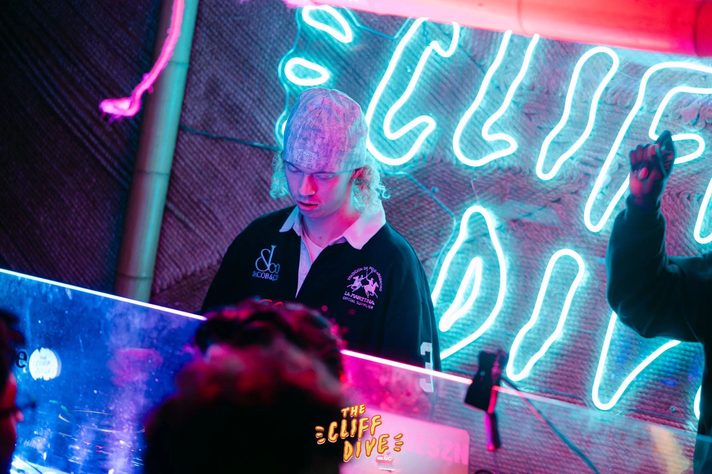 ONECUT-24.jpg
