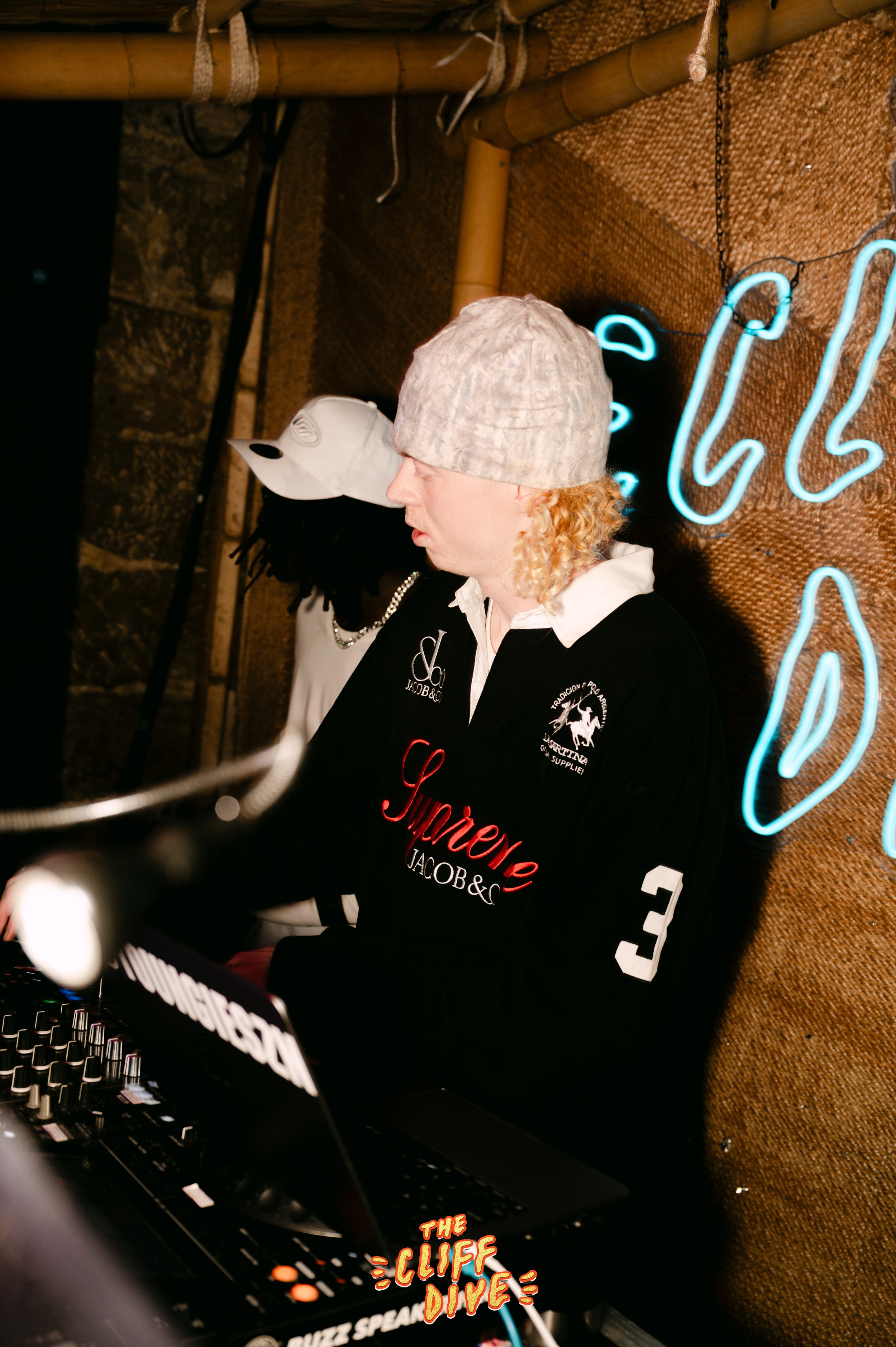 ONECUT-61.jpg