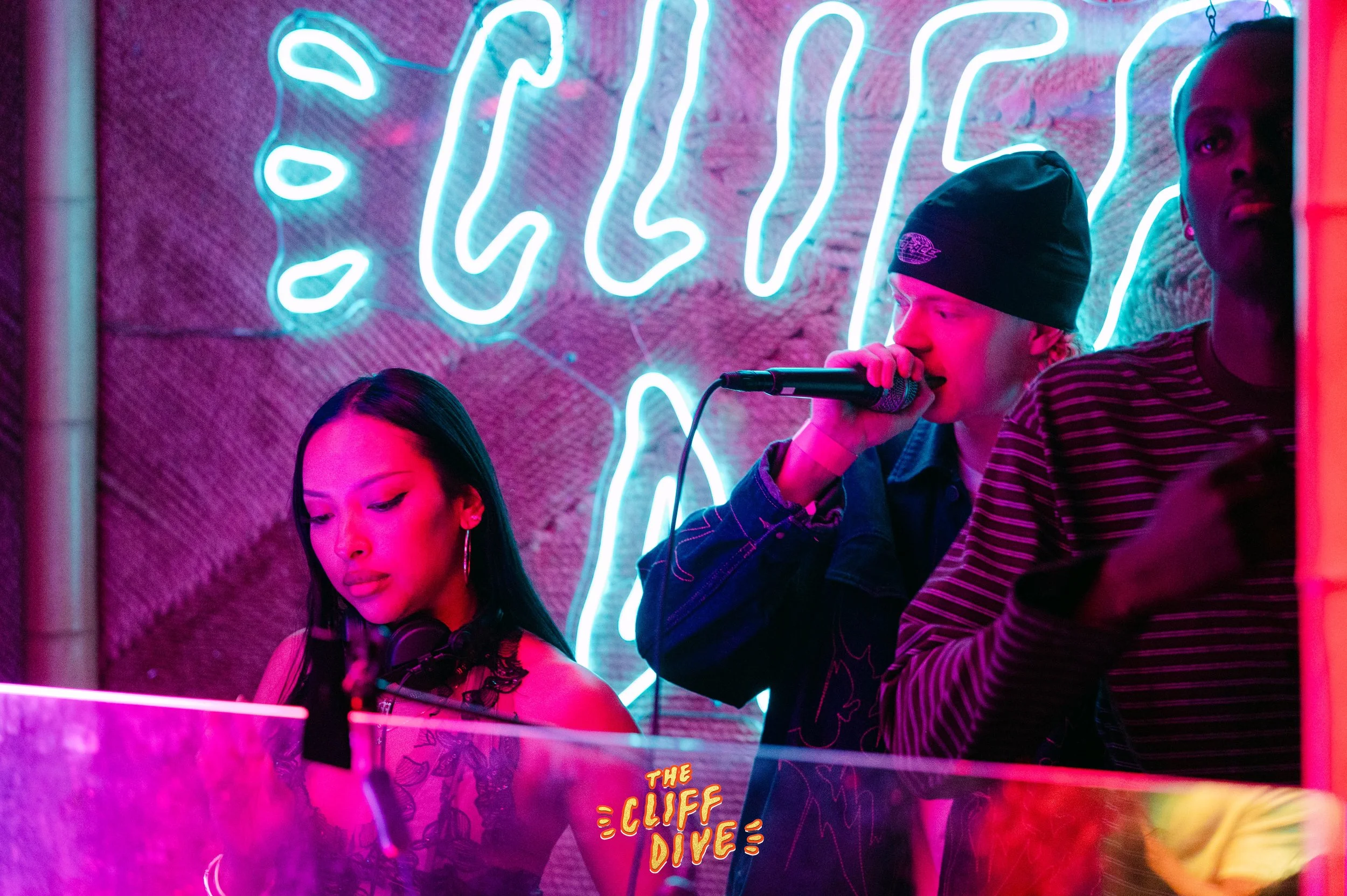 ONECUT-25.jpg